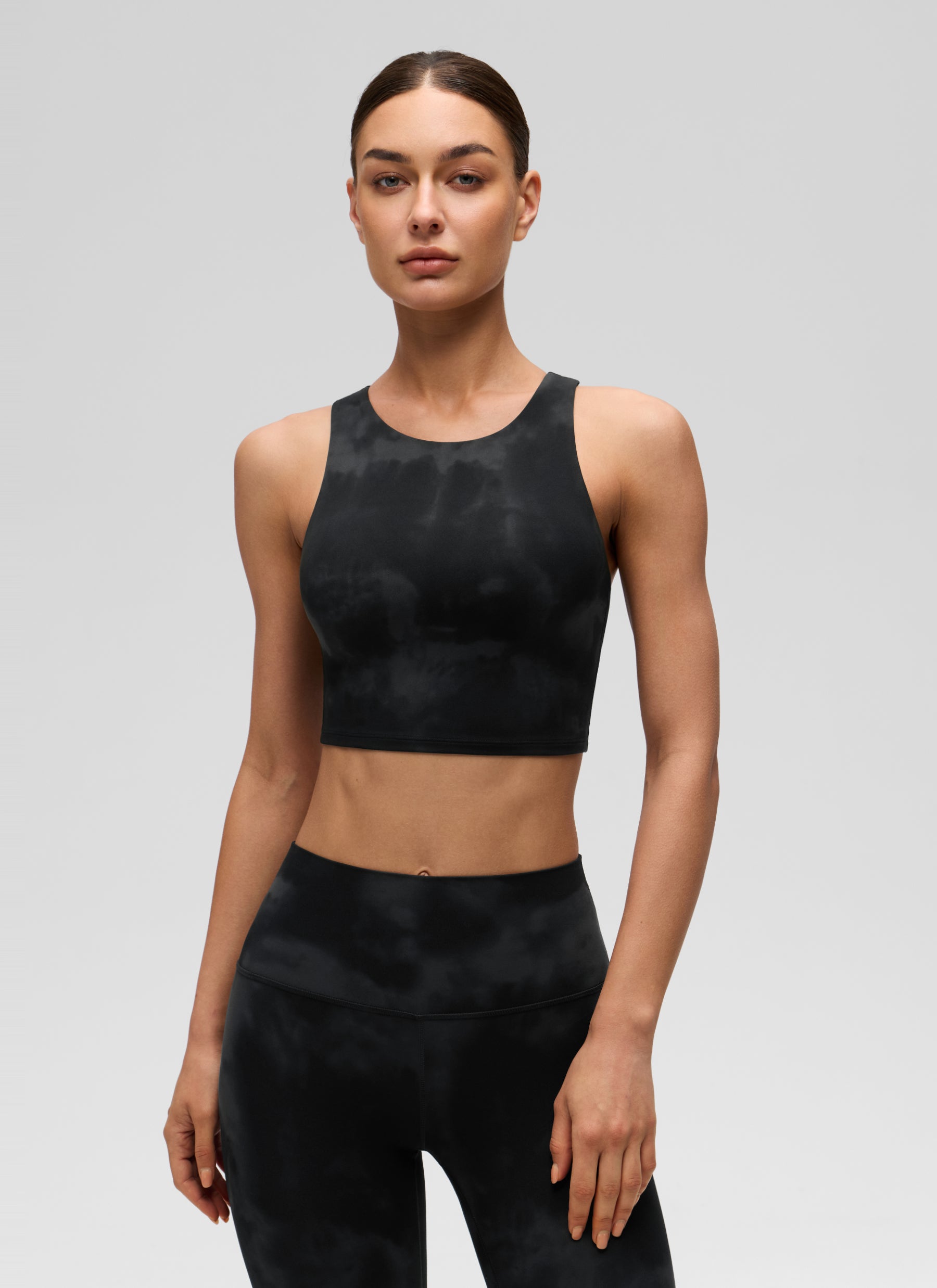 CRZ YOGA Tank Top Sukan Sokongan Rendah Butterluxe Berleher Tinggi Belakang Racerback Wanita Black Tie Dye Flowers