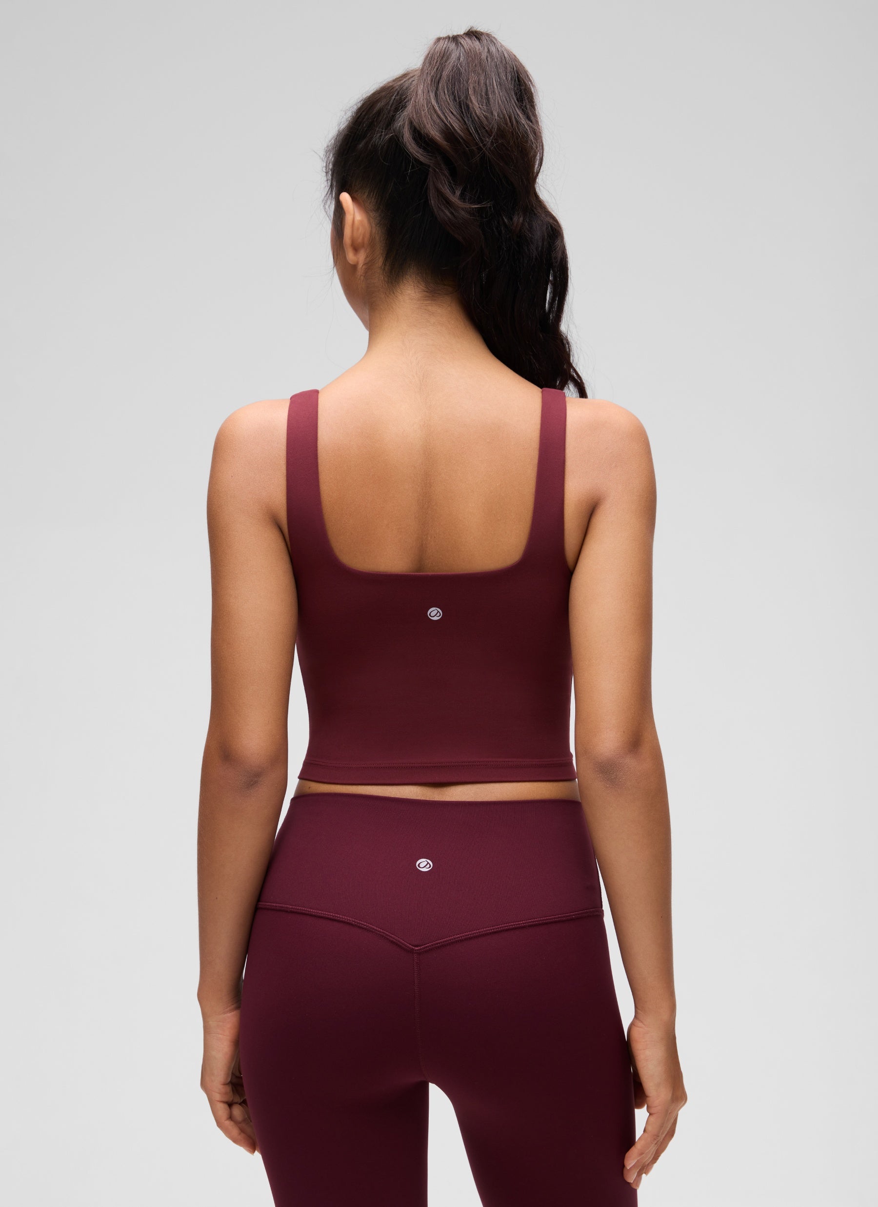 CRZ YOGA Yoga Wanita Impak Rendah Butterluxe Bra Garis Panjang Leher Segi Empat Merah Merlot
