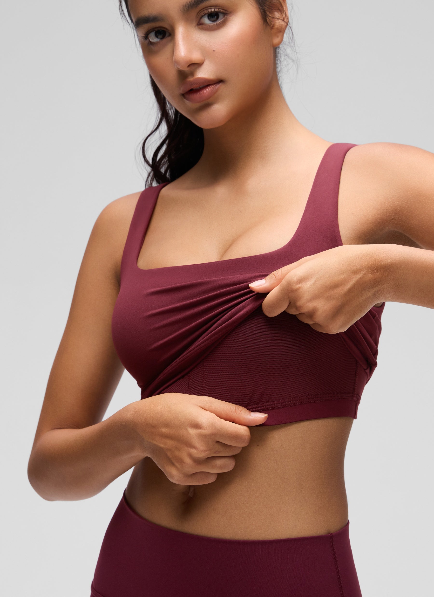 CRZ YOGA Yoga Wanita Impak Rendah Butterluxe Bra Garis Panjang Leher Segi Empat Merah Merlot