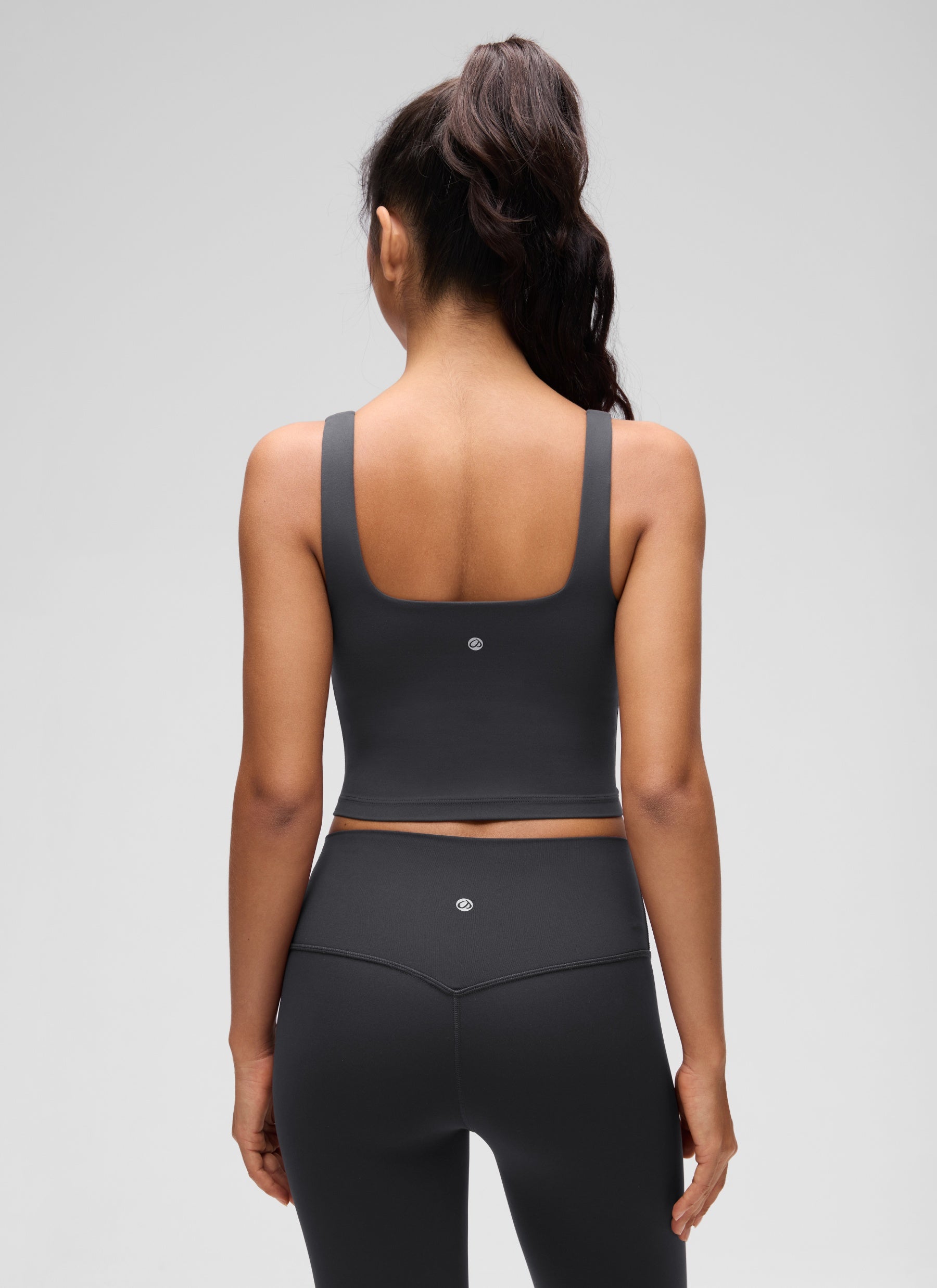 CRZ YOGA Yoga Wanita Impak Rendah Butterluxe Bra Garis Panjang Leher Segi Empat Kelabu Misterius