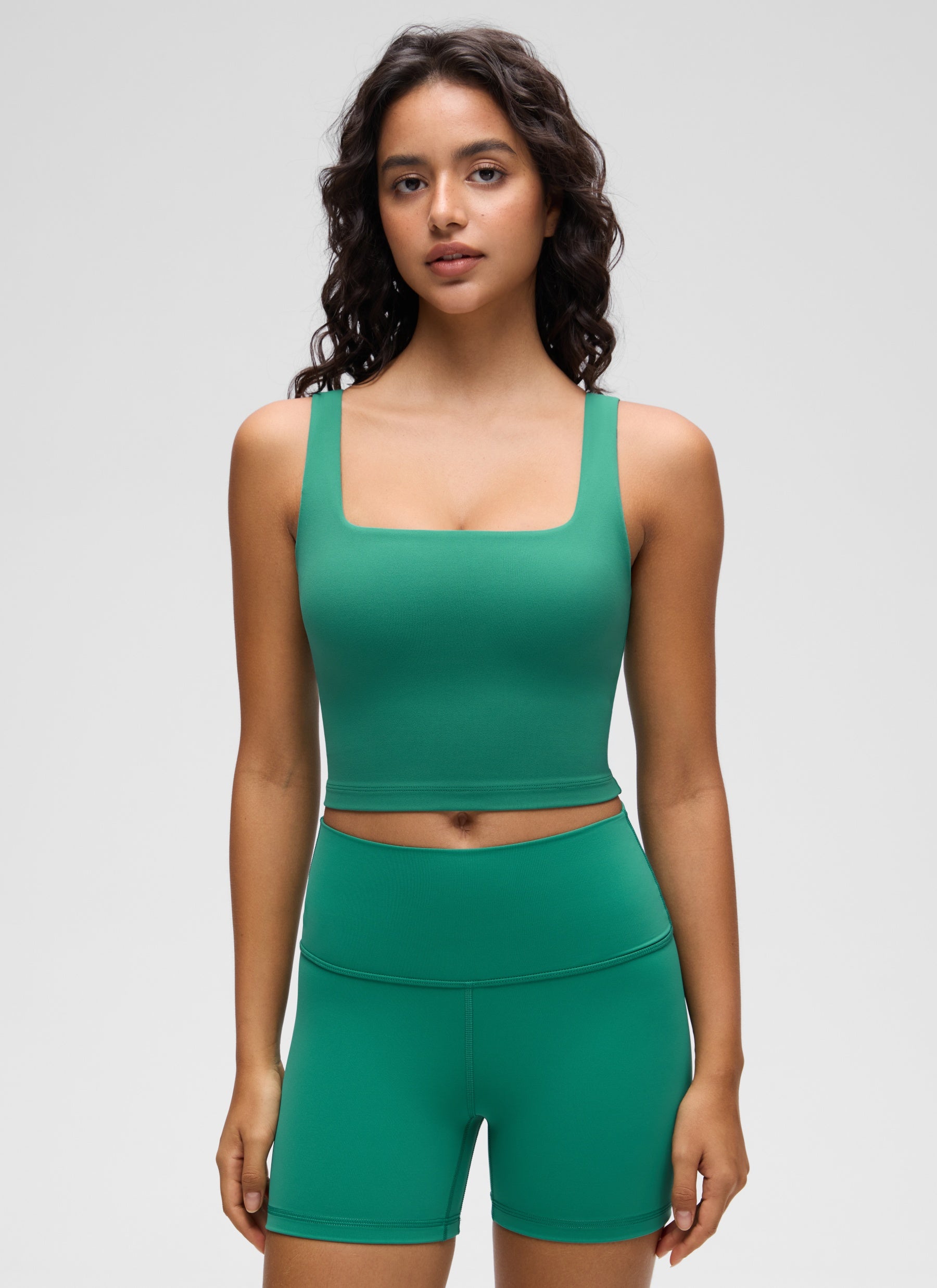CRZ YOGA Yoga Wanita Impak Rendah Butterluxe Bra Garis Panjang Leher Segi Empat Hijau Cascadia