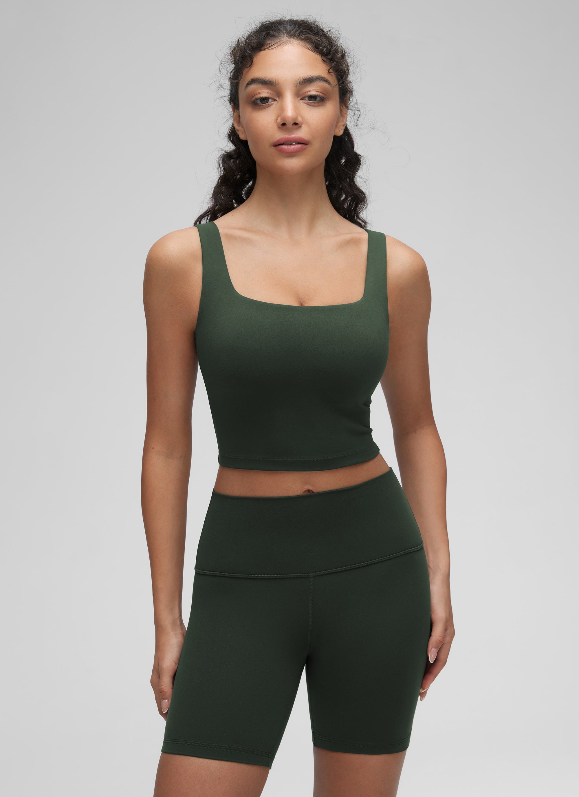 CRZ YOGA Yoga Wanita Impak Rendah Butterluxe Bra Garis Panjang Leher Segi Empat Hijau Legenda