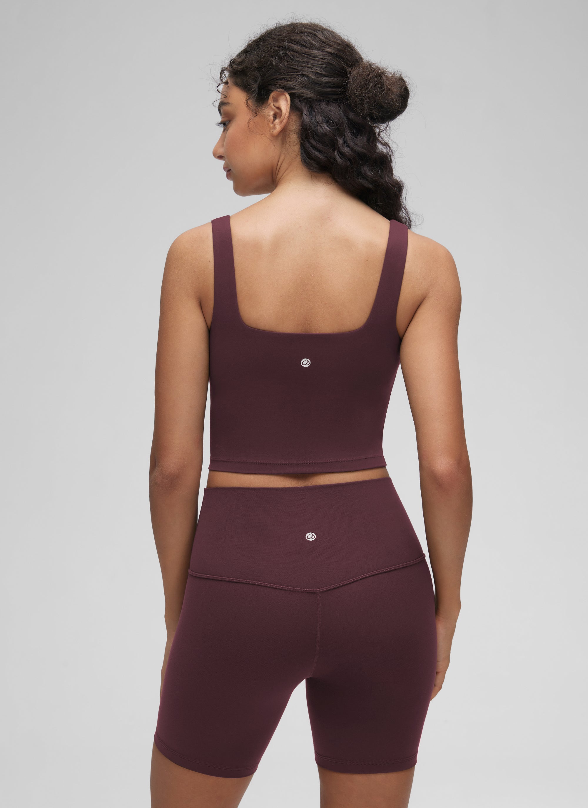 CRZ YOGA Yoga Wanita Impak Rendah Butterluxe Bra Garis Panjang Leher Segi Empat Plum Masak