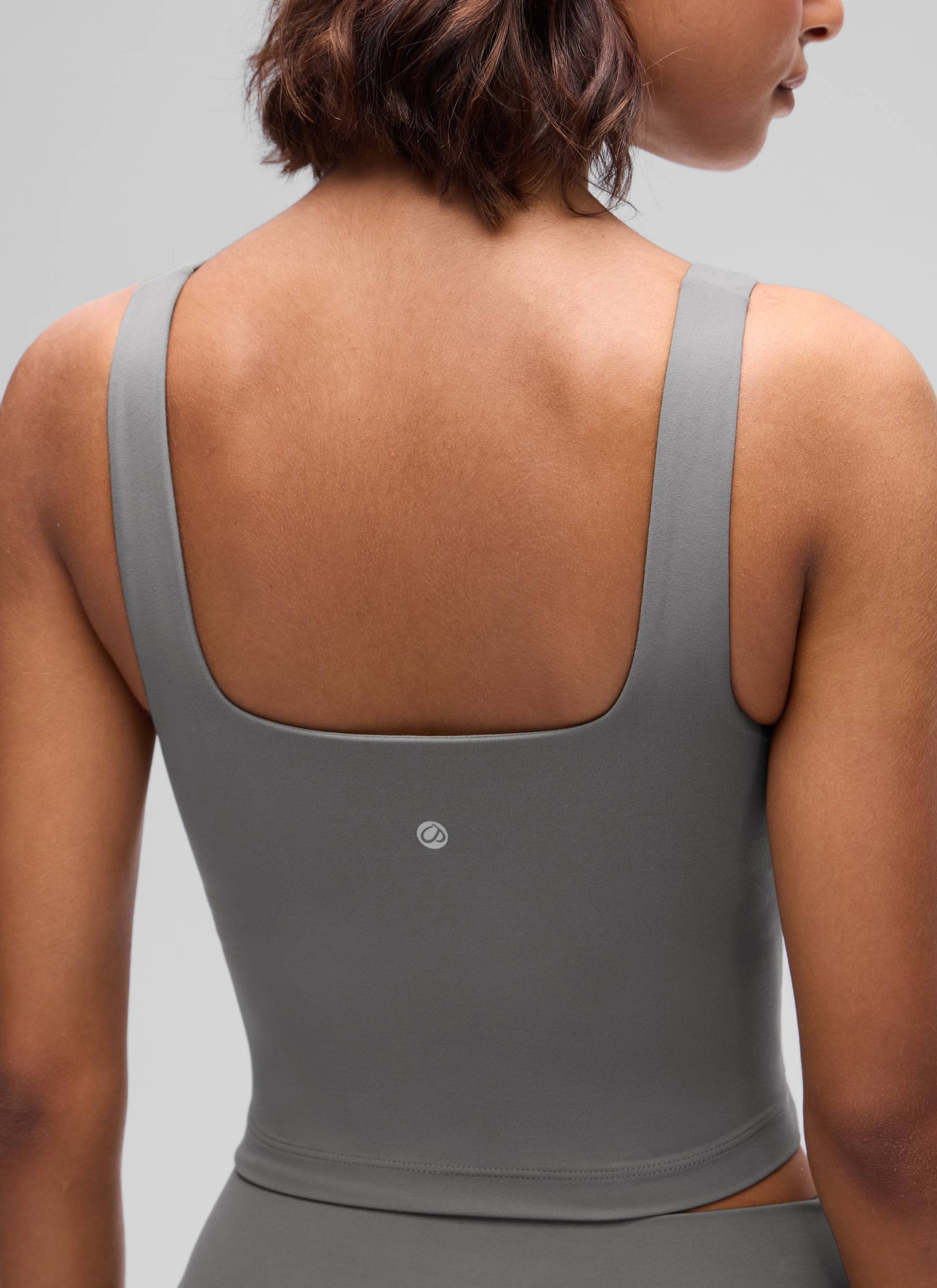 CRZ YOGA Yoga Wanita Impak Rendah Butterluxe Bra Garis Panjang Leher Segi Empat Kelabu Abu