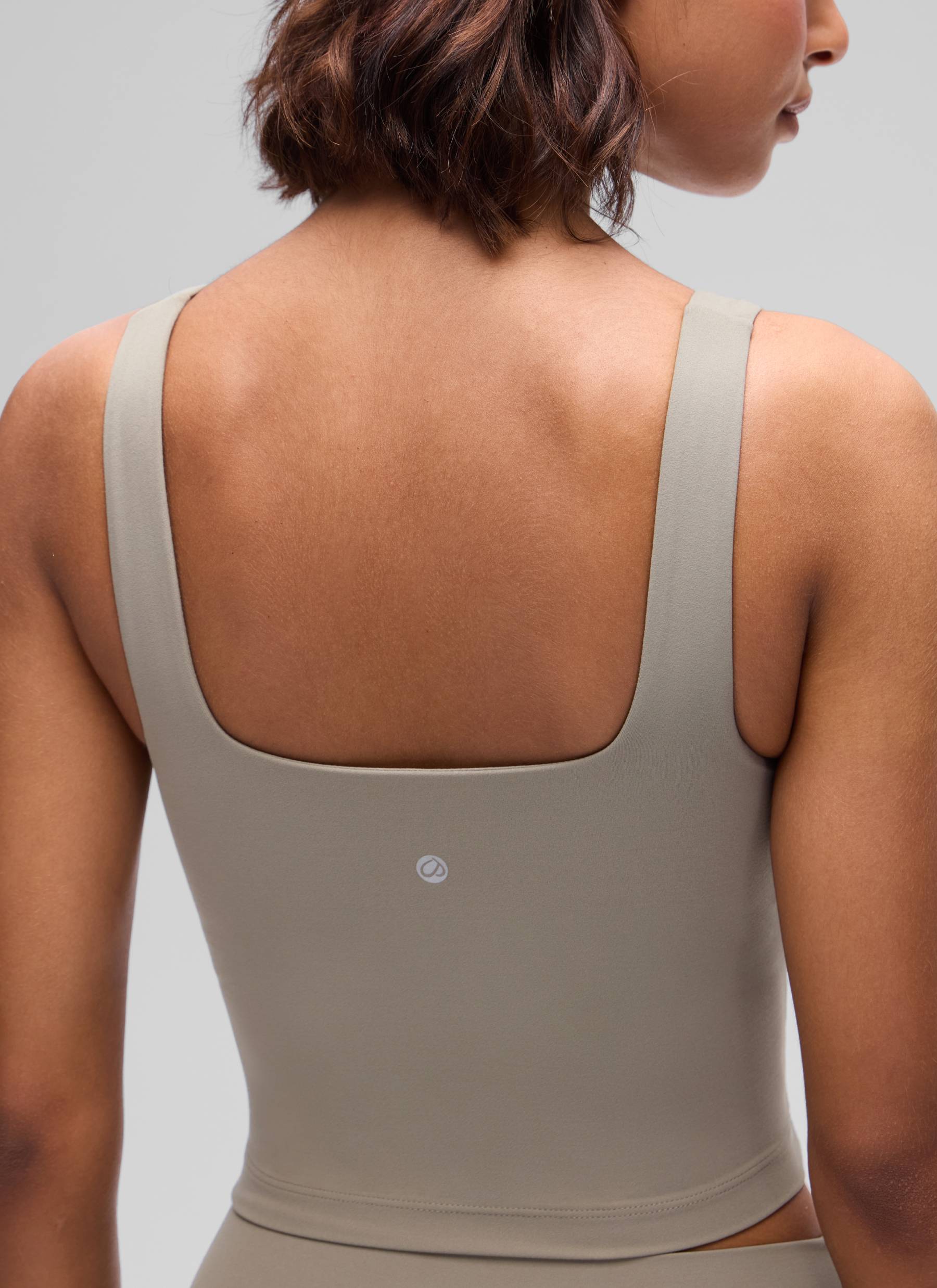 CRZ YOGA Yoga Wanita Impak Rendah Butterluxe Bra Garis Panjang Leher Segi Empat Kelabu Abu Hangat