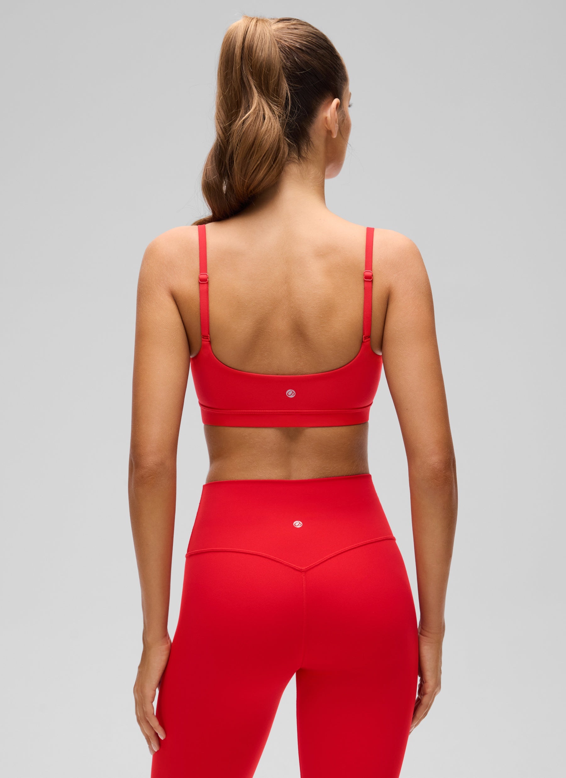 CRZ YOGA Wanita Butterluxe Bra Leher Senduk Tali Spageti Boleh Laras Merah Tua