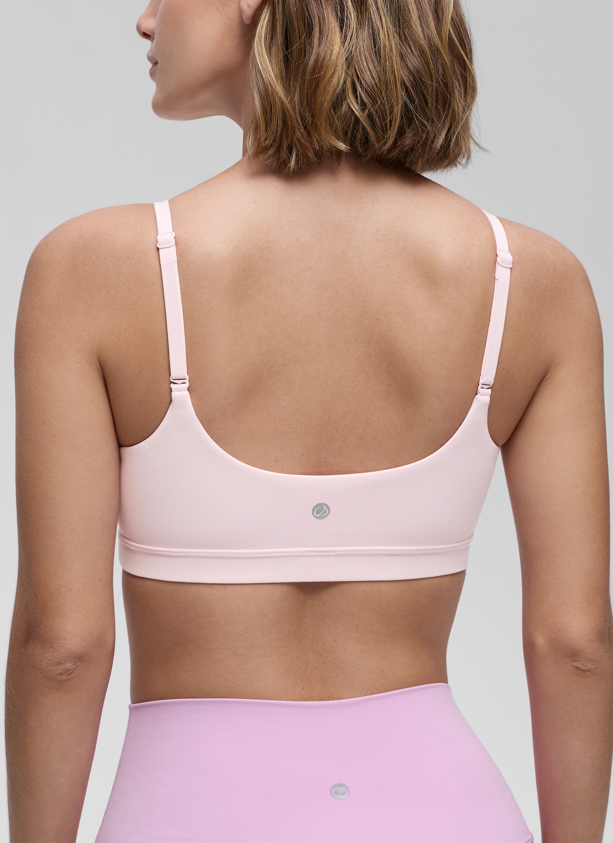 CRZ YOGA Wanita Butterluxe Bra Leher Senduk Tali Spageti Boleh Laras Strawberi Merah Jambu