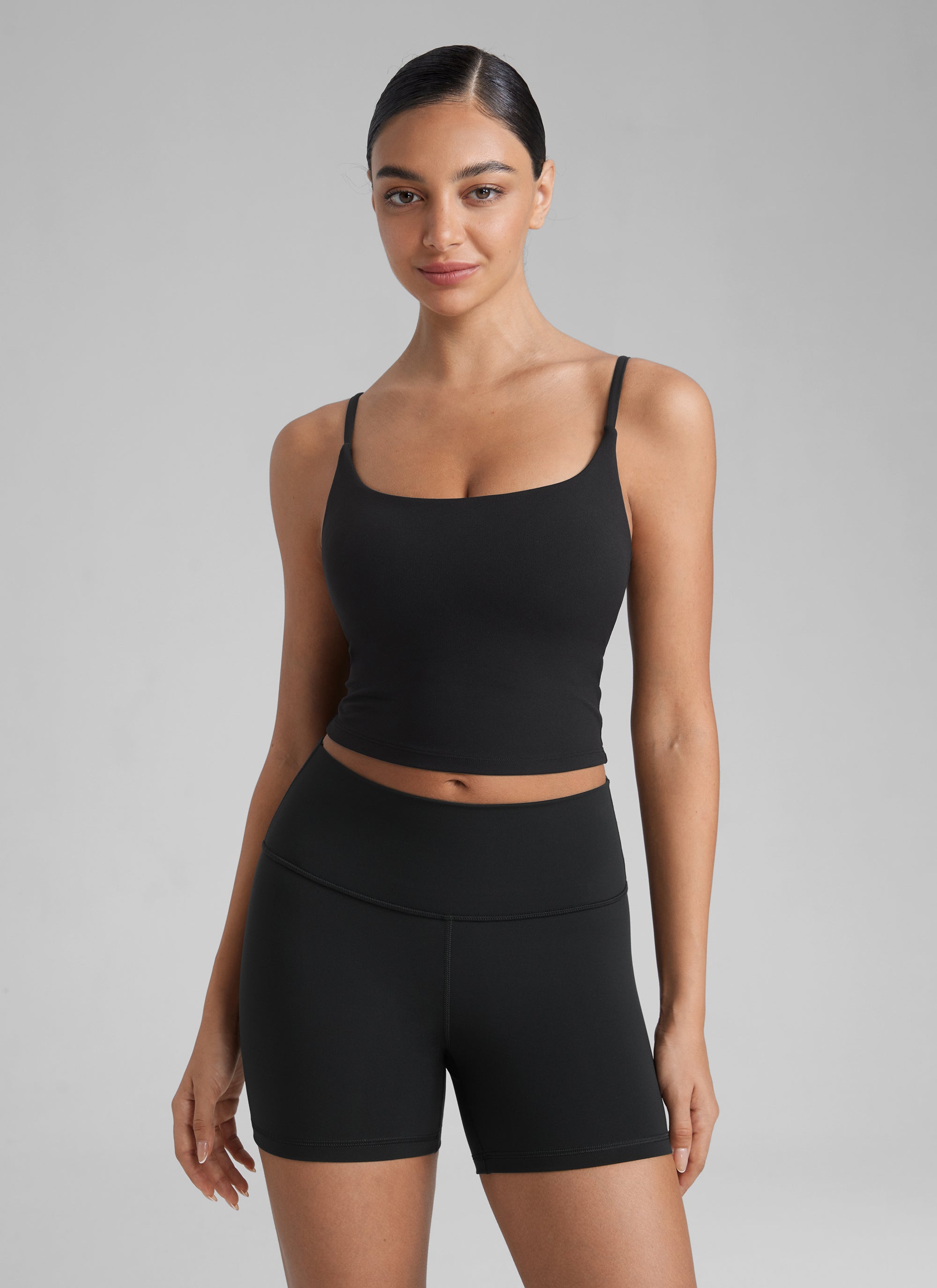 CRZ YOGA Wanita Butterlift Bra Sukan Yoga Tali Panjang Leher Scoop U Belakang Hitam
