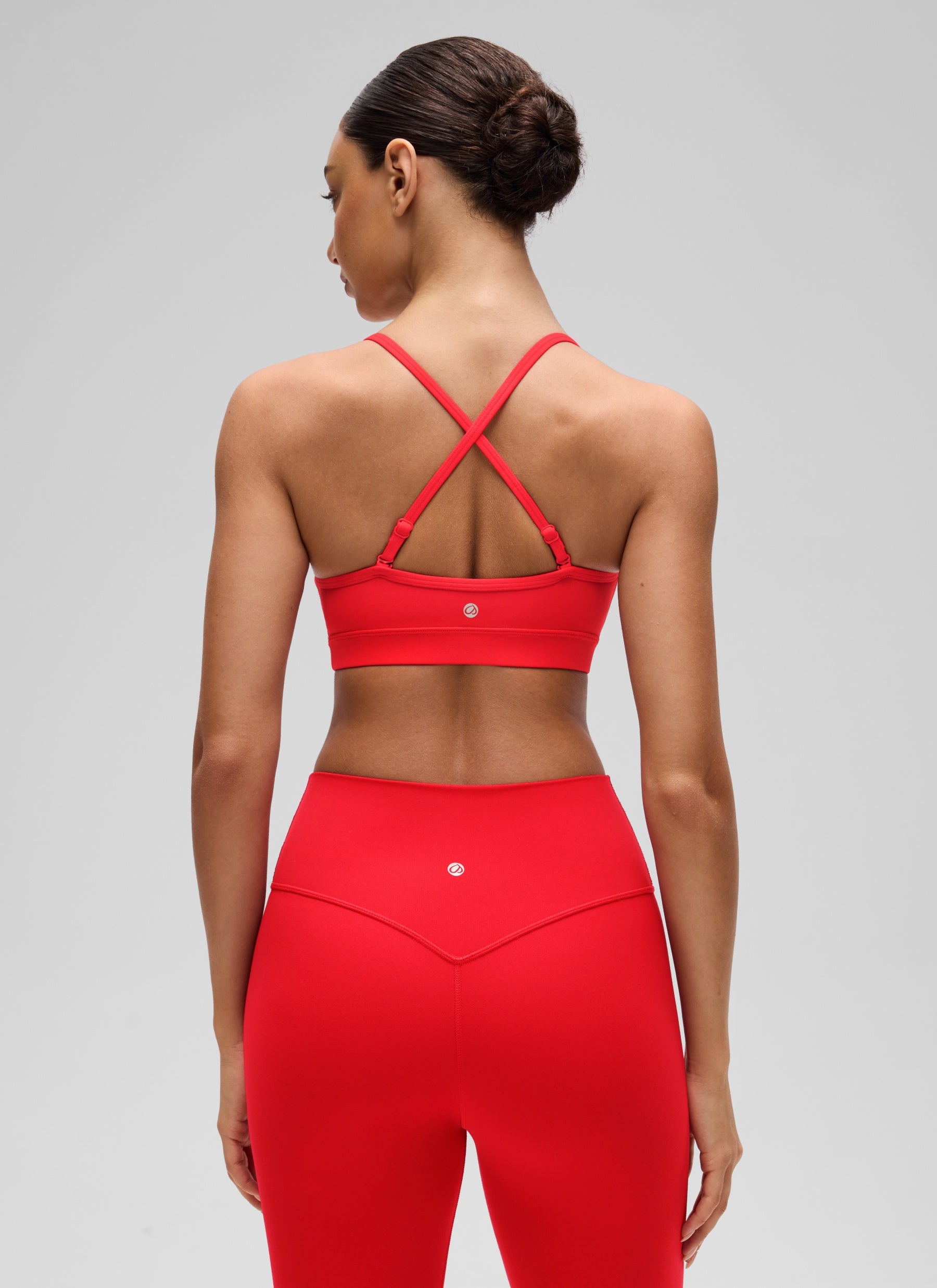 CRZ YOGA Butterluxe Bra Sukan Yoga Berlapik Leher V Wanita Merah Tua