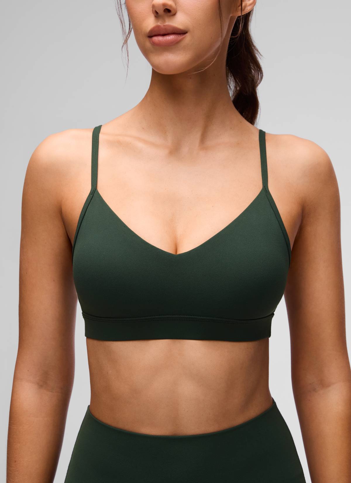 CRZ YOGA Butterluxe Bra Sukan Yoga Berlapik Leher V Wanita Warna Hijau Legend
