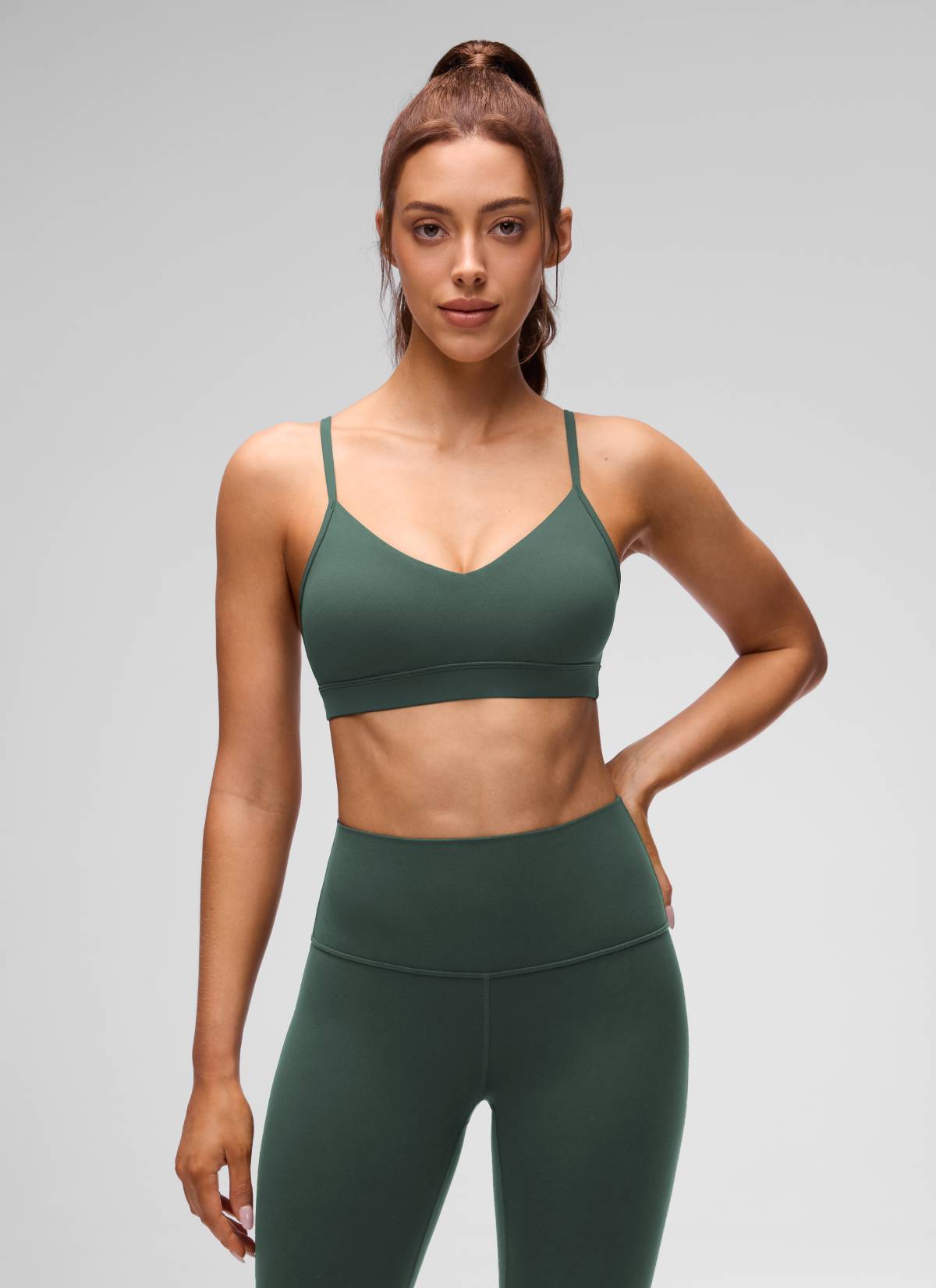 CRZ YOGA Butterluxe Bra Sukan Berlapik Yoga Kamisol Leher V Wanita Hijau Hutan Gelap