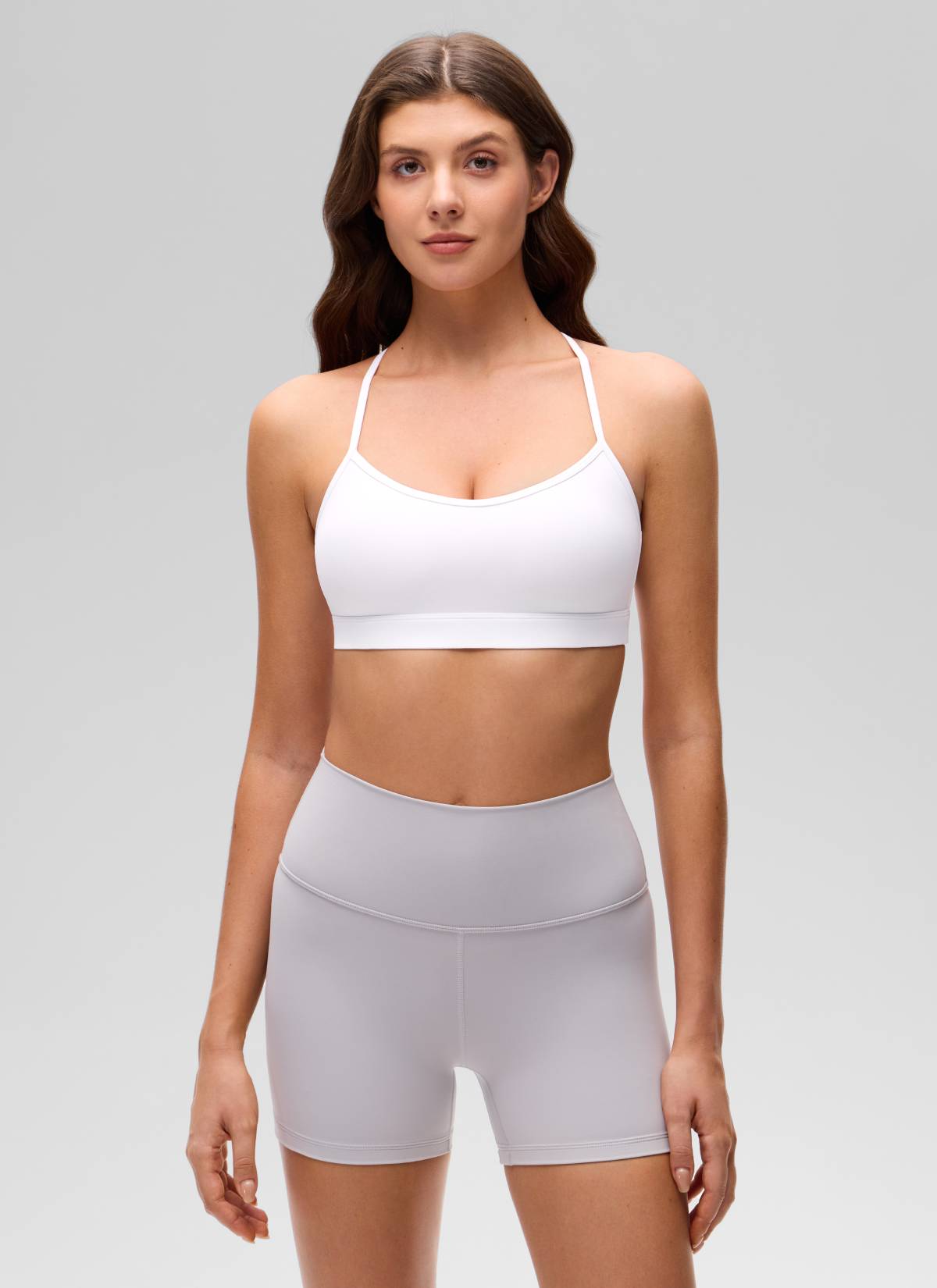 CRZ YOGA Wanita Butterluxe Bra Sukan Leher Serong Yoga Bersilang Belakang Putih