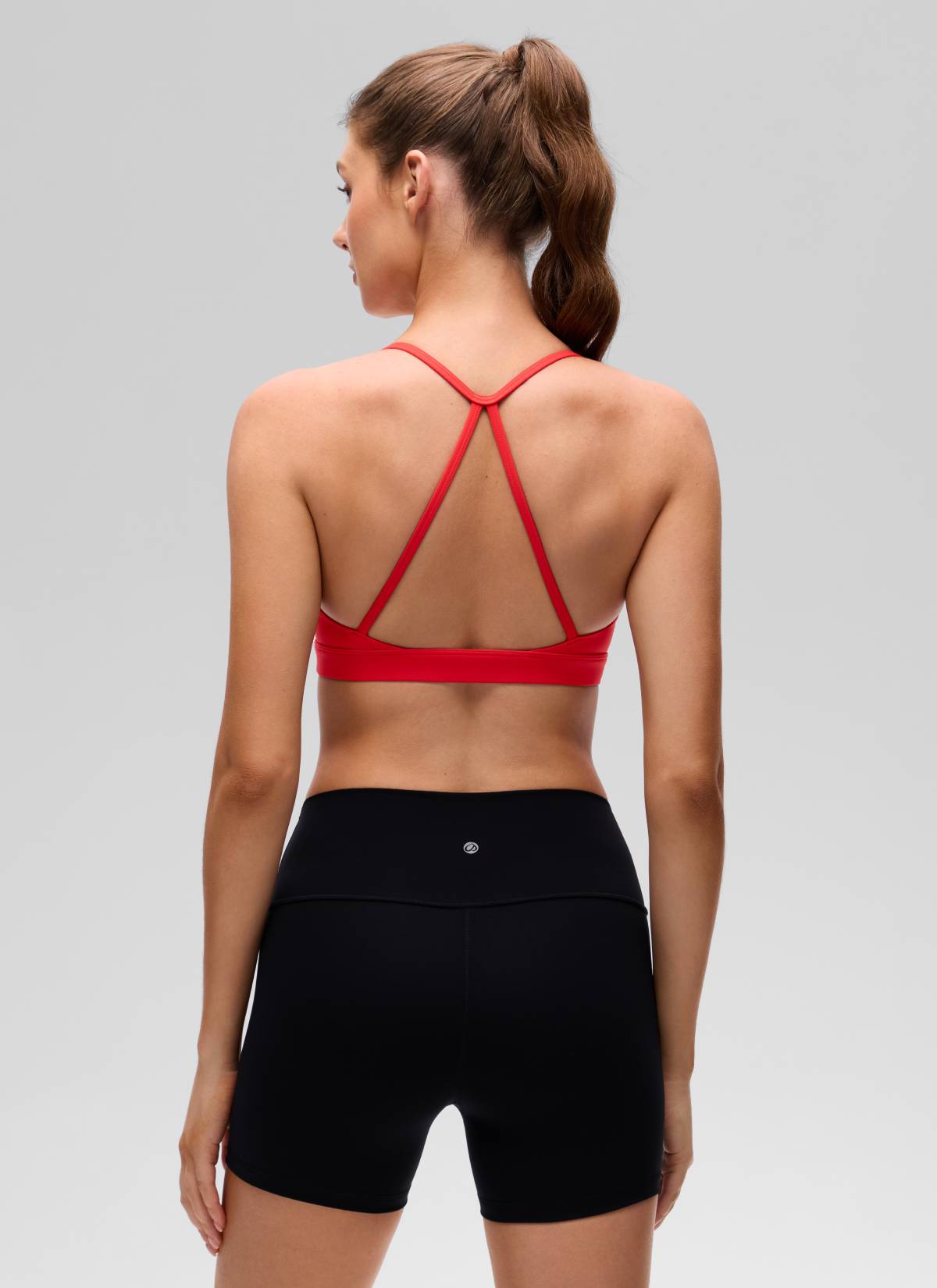 CRZ YOGA Wanita Butterluxe Bra Sukan Leher Serong Yoga Bersilang Belakang Merah Tua