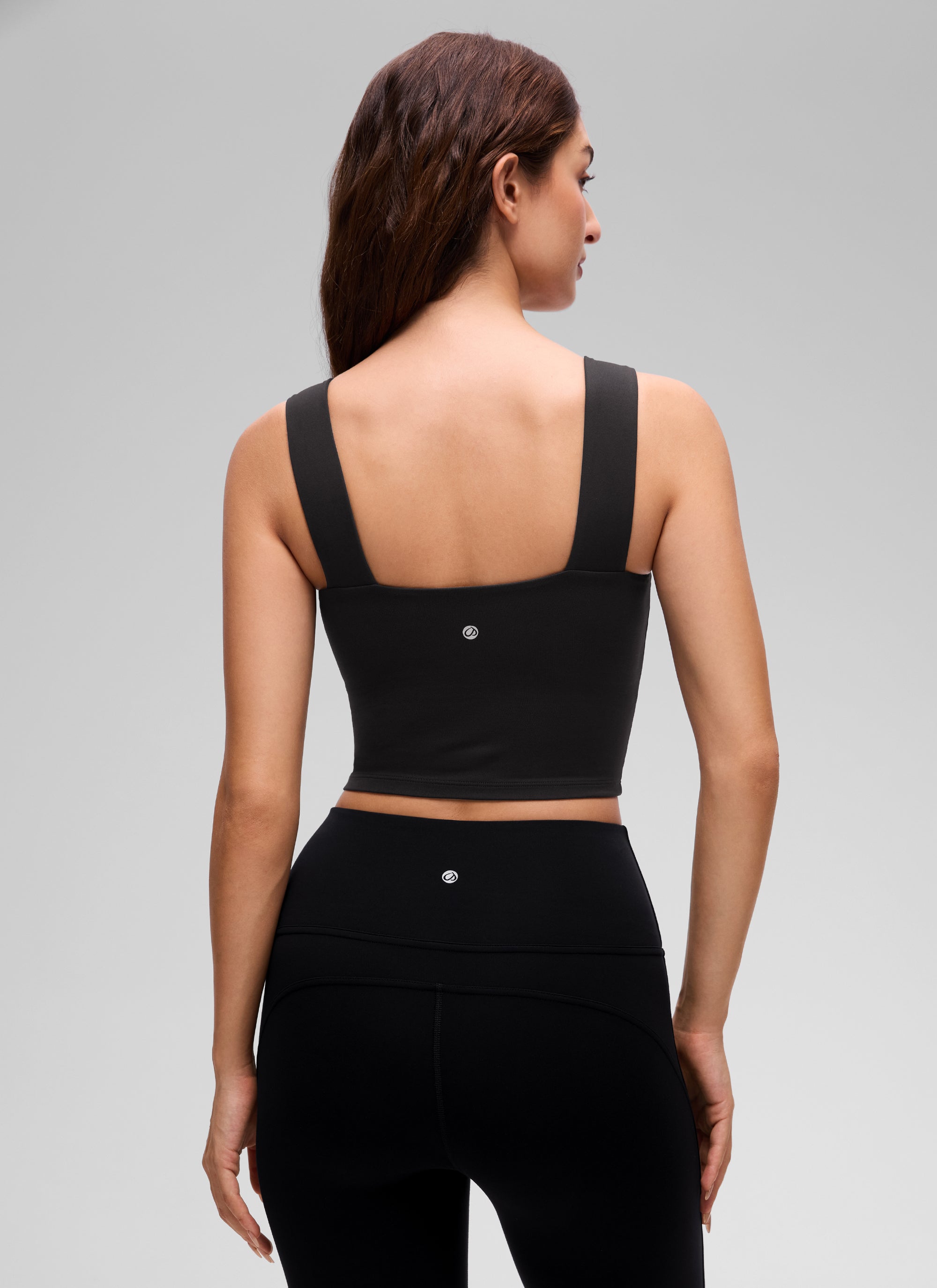 CRZ YOGA Wanita Butterluxe Bra Tank Leher Segi Empat Terbina Dalam Hitam