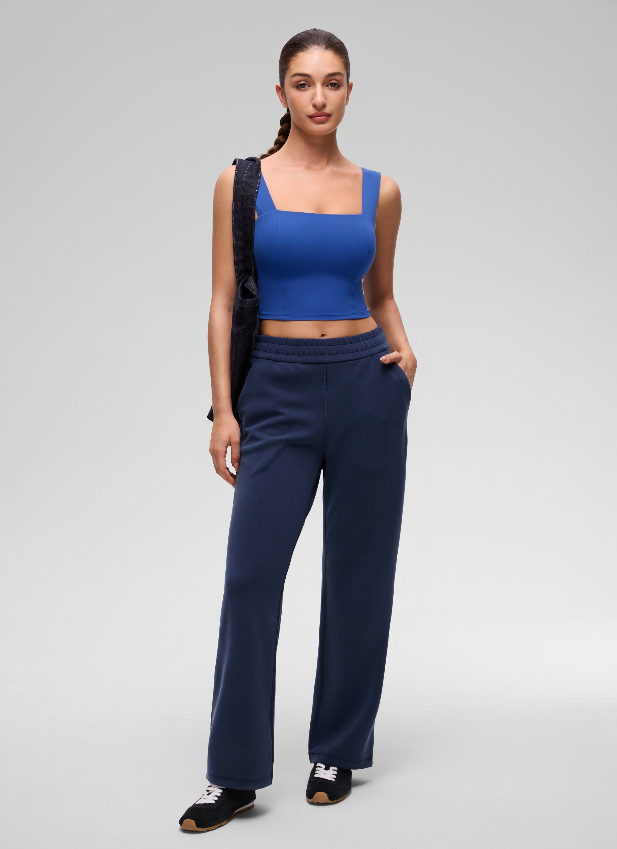 CRZ YOGA Wanita Butterluxe Bra Tank Crop Leher Segi Empat Terbina Dalam Biru Ombak