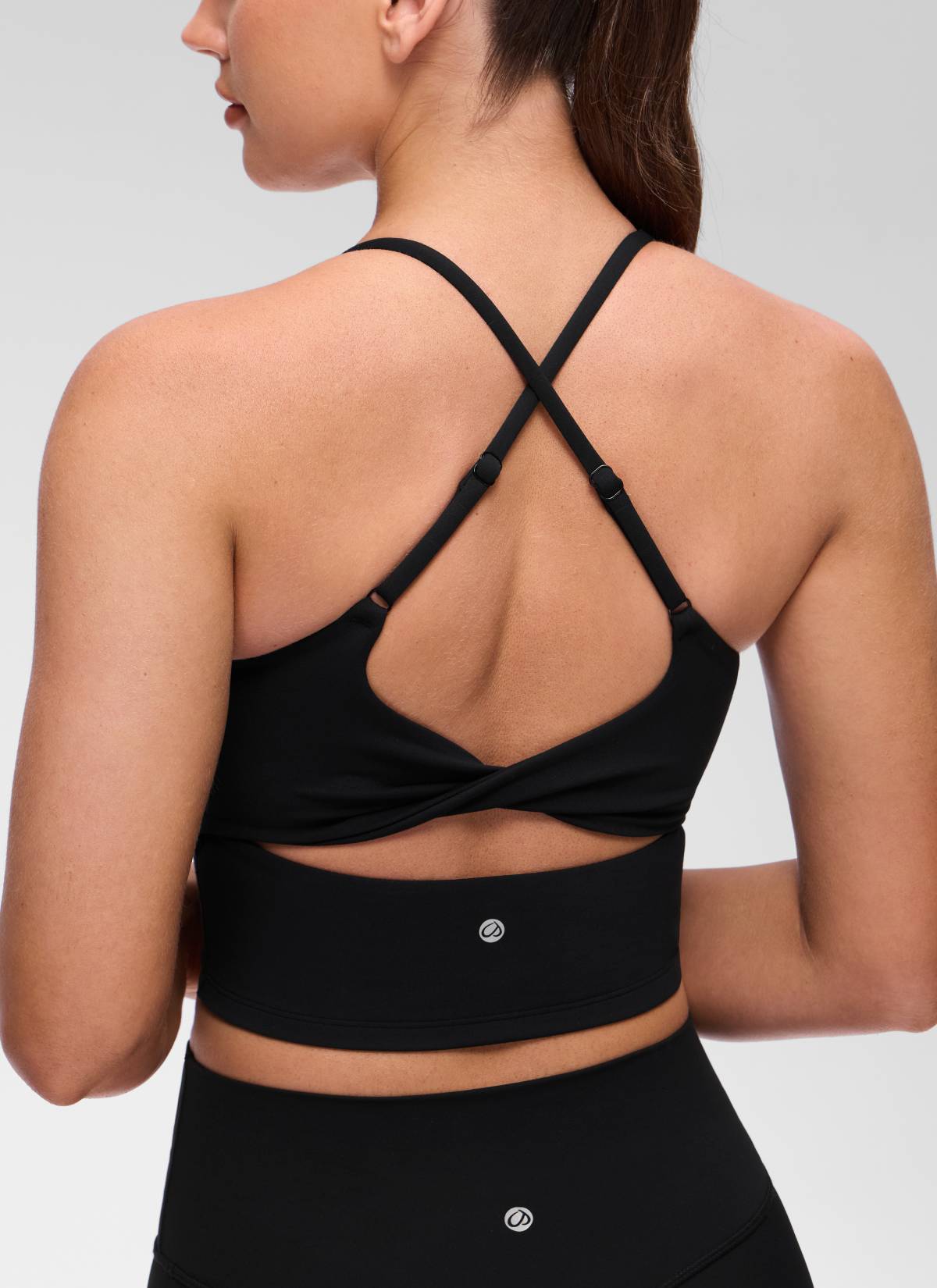 CRZ YOGA Wanita Butterluxe Bra Tanpa Lengan Bertali Leher U Bersilang Belakang Hitam