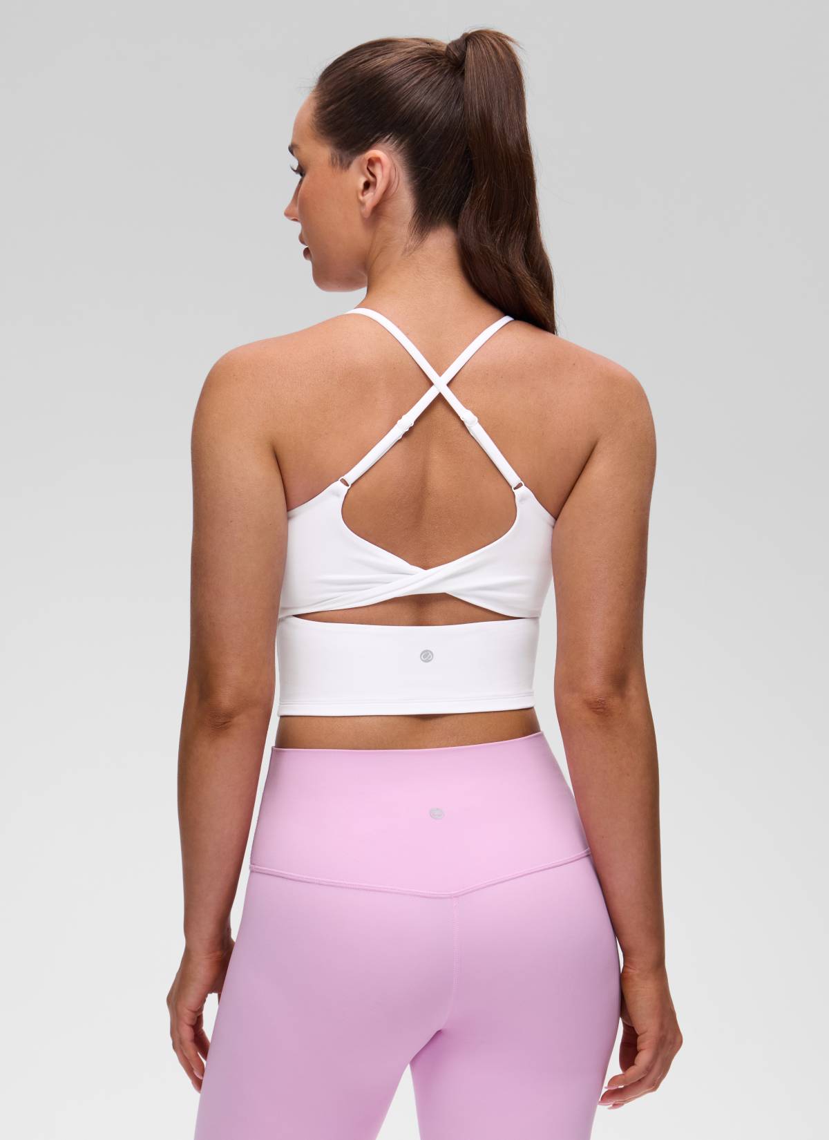 CRZ YOGA Wanita Butterluxe Bra Terbina Dalam Bertali Leher U Bersilang Belakang Putih