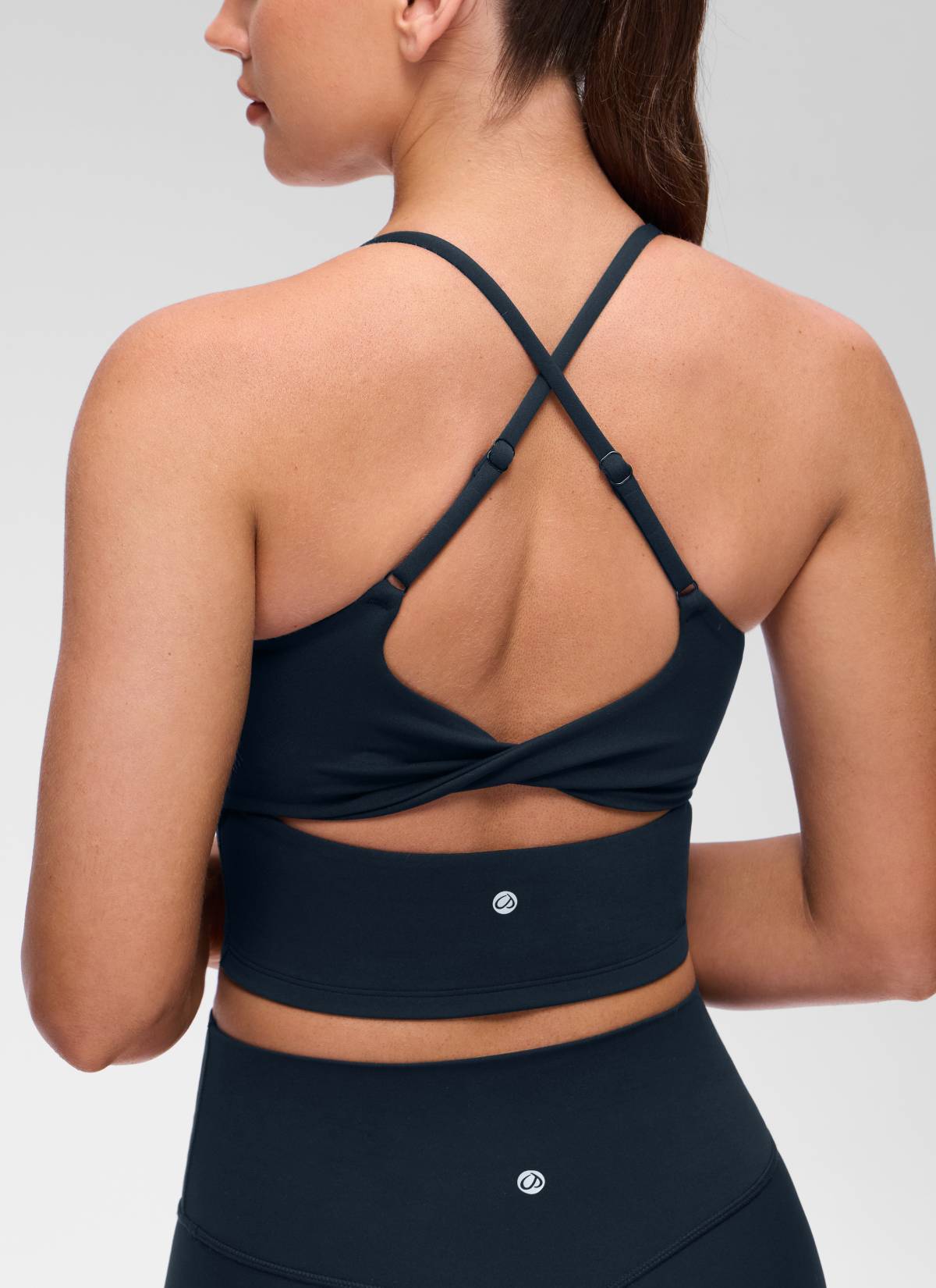 CRZ YOGA Wanita Butterluxe Bra Terbina Dalam Berpintal Leher U Silang Belakang Tank True Navy