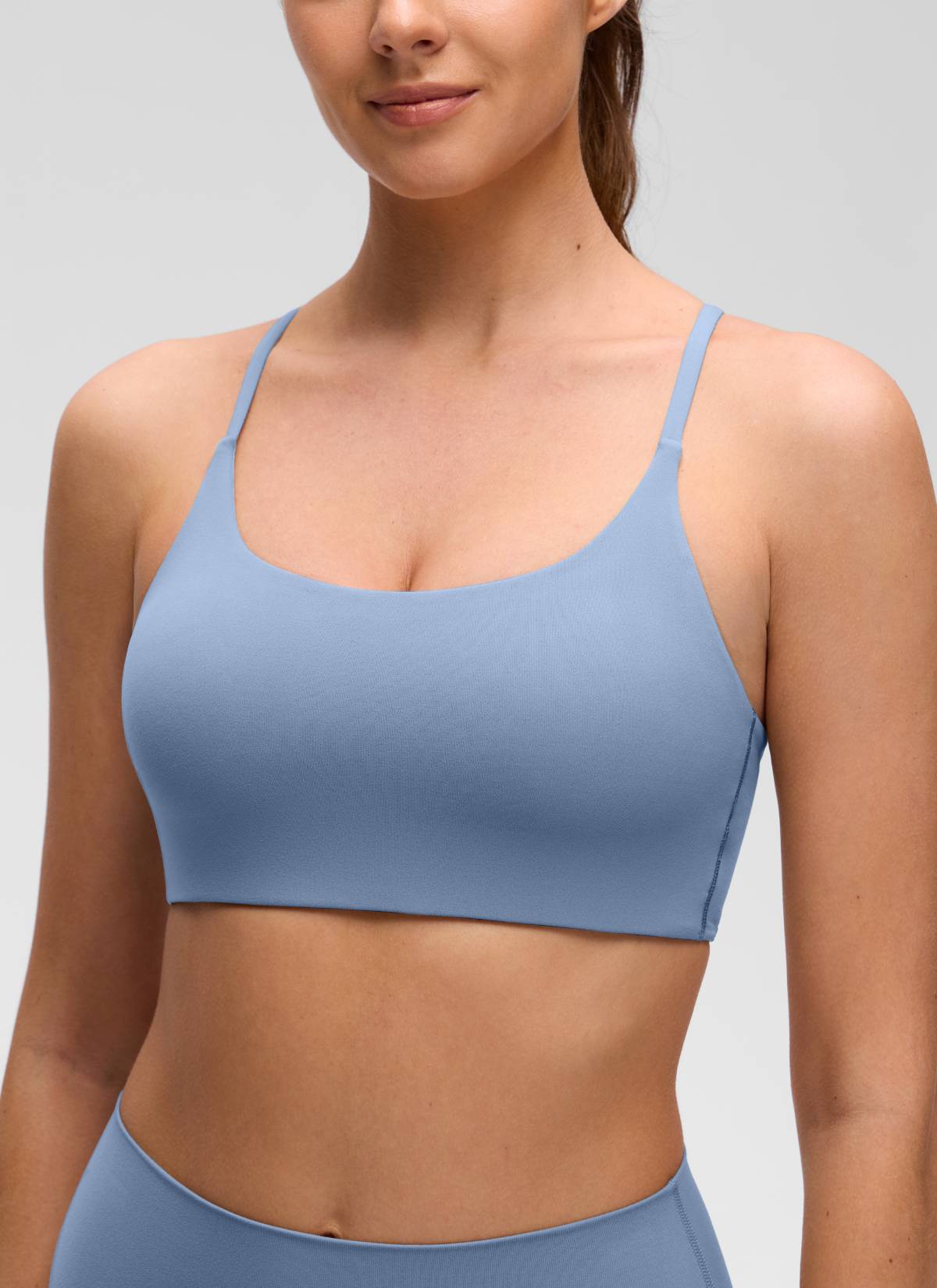 CRZ YOGA Wanita Butterluxe Bra Sukan Yoga Scoop Neck Twist Cross Back Denim Dibasuh