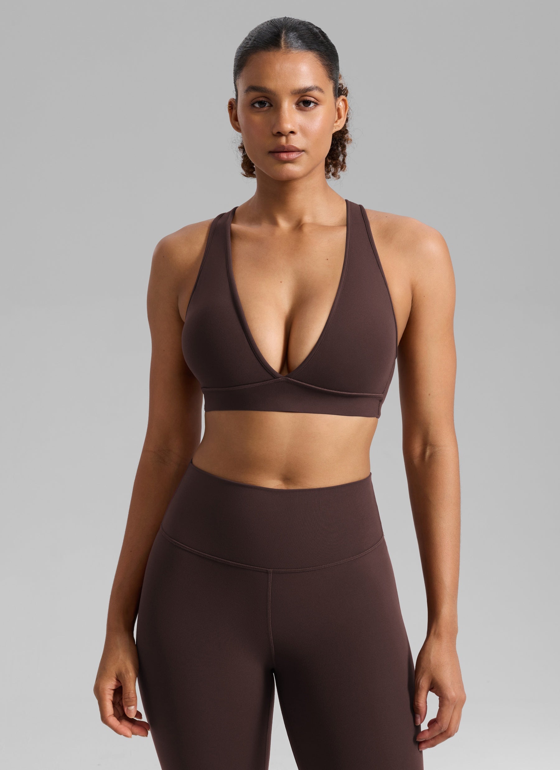 Bra Sukan Butterlift® Senaman CRZ YOGA Wanita Leher V Dalam Silang Belakang Coklat Panas Fudge