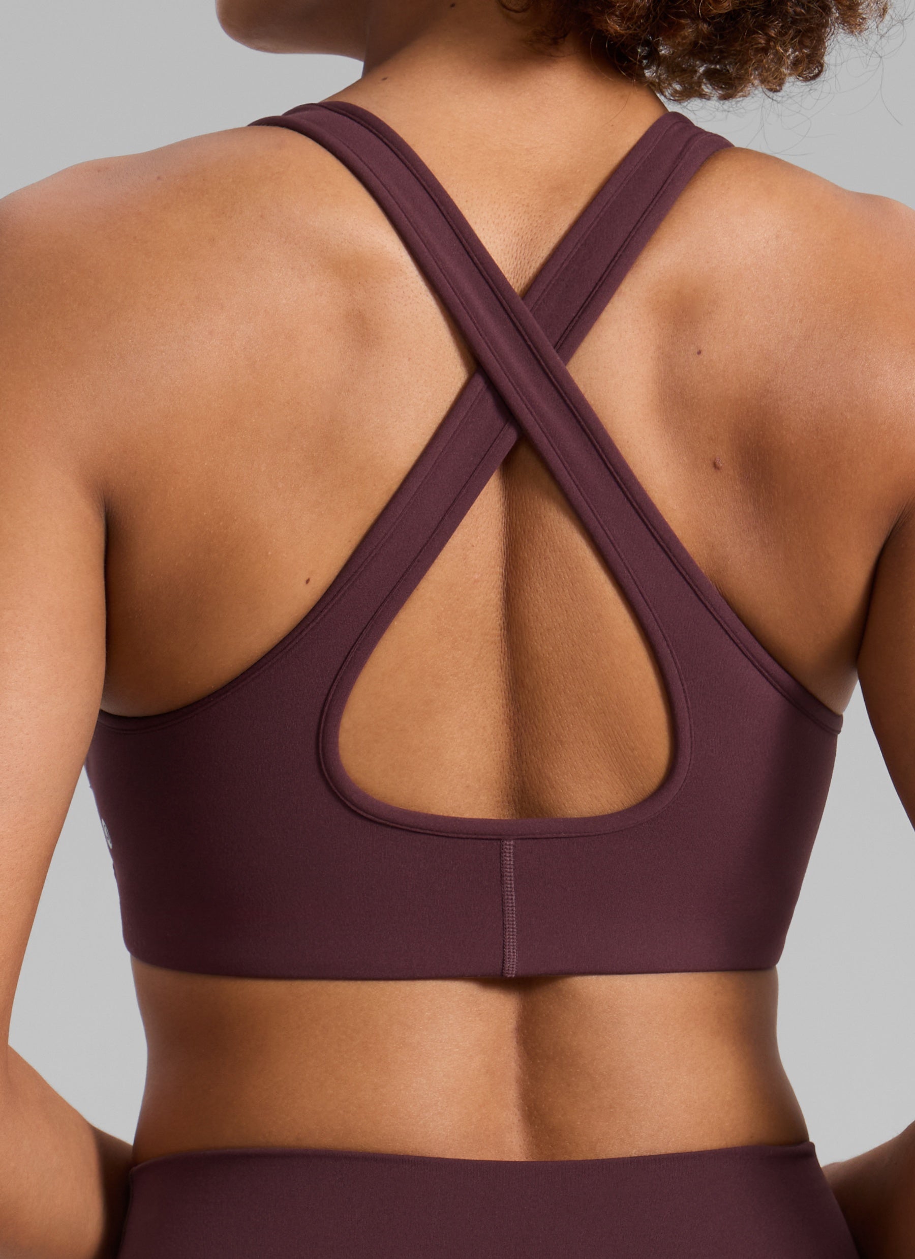 Bra Sukan Butterlift® Senaman CRZ YOGA Wanita Leher V Dalam Silang Belakang Berwarna Plum Masak