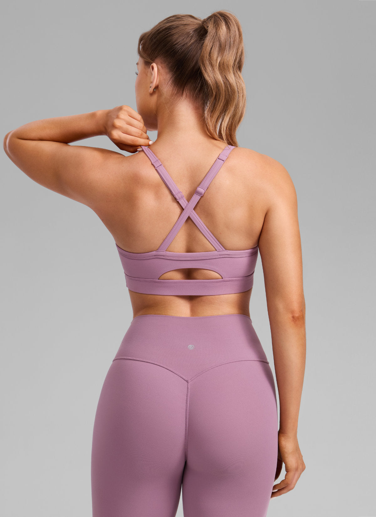 CRZ YOGA Wanita Butterlift Bra Sukan Lubang Kunci Leher U Yoga Lavender Muda