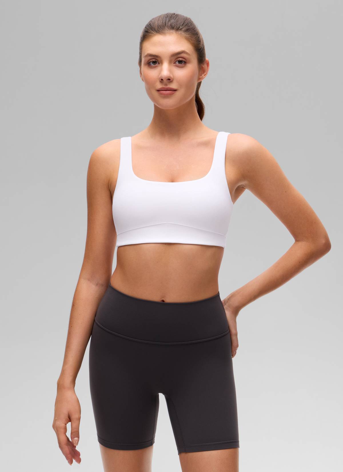 CRZ YOGA Wanita Butterluxe Bra Sukan Belakang Yoga U Sokongan Cahaya Putih