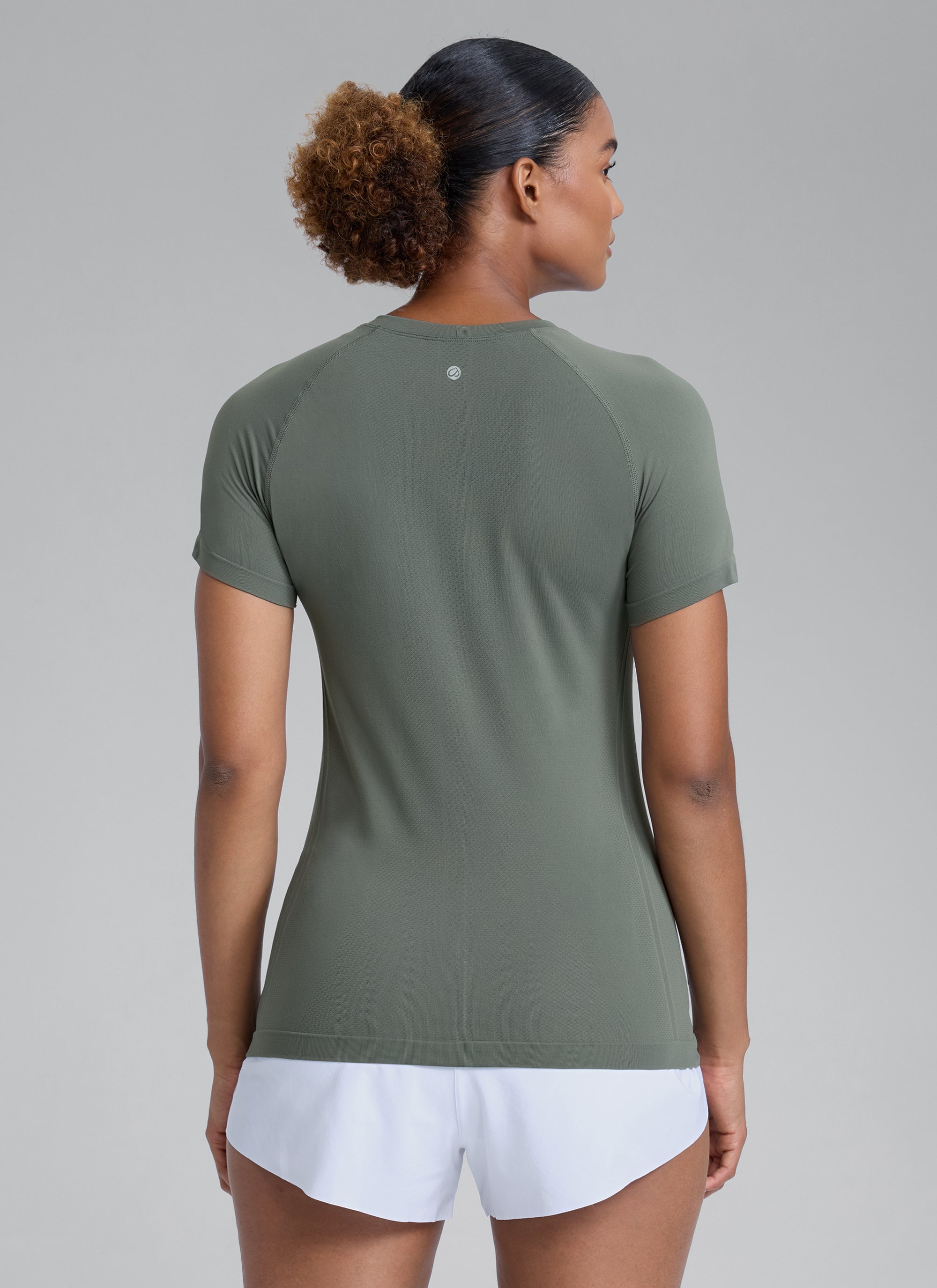 CRZ YOGA Women's Running Classic Fit Shirts Seamless Short Sleeves Grey Sage