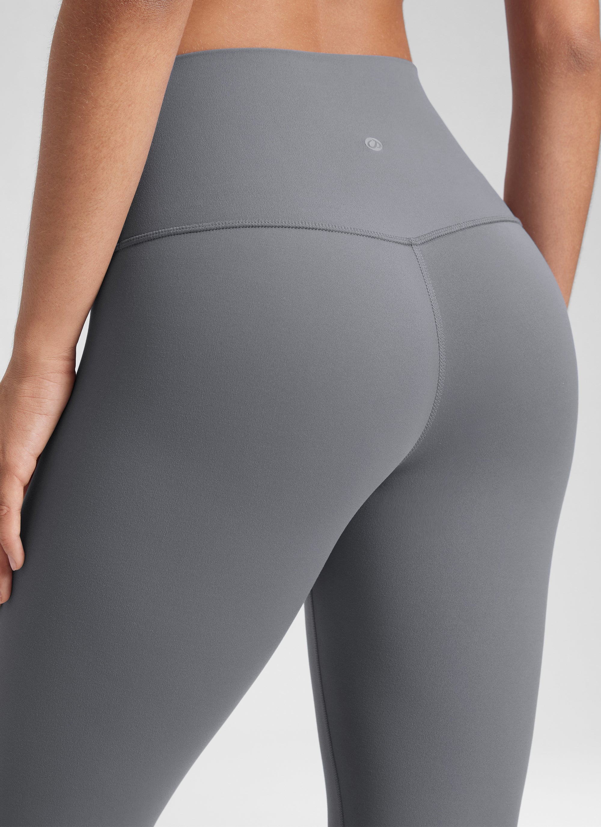 Ruang Istirehat Yoga Wanita CRZ YOGA Bertingkat Tinggi Butterluxe Legging Yoga 25'' Kelabu Suria