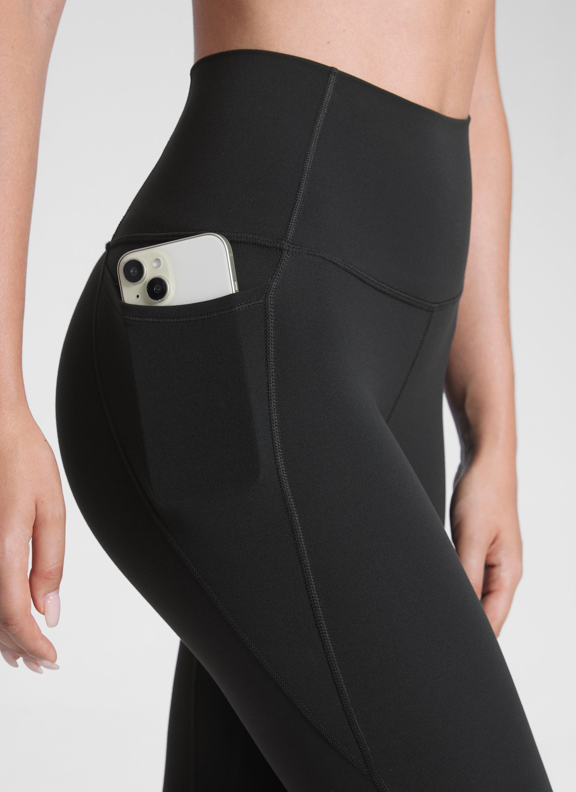 Ruang Istirehat Yoga Wanita CRZ YOGA Bertingkat Tinggi Butterluxe Seluar Legging Poket 25'' Hitam
