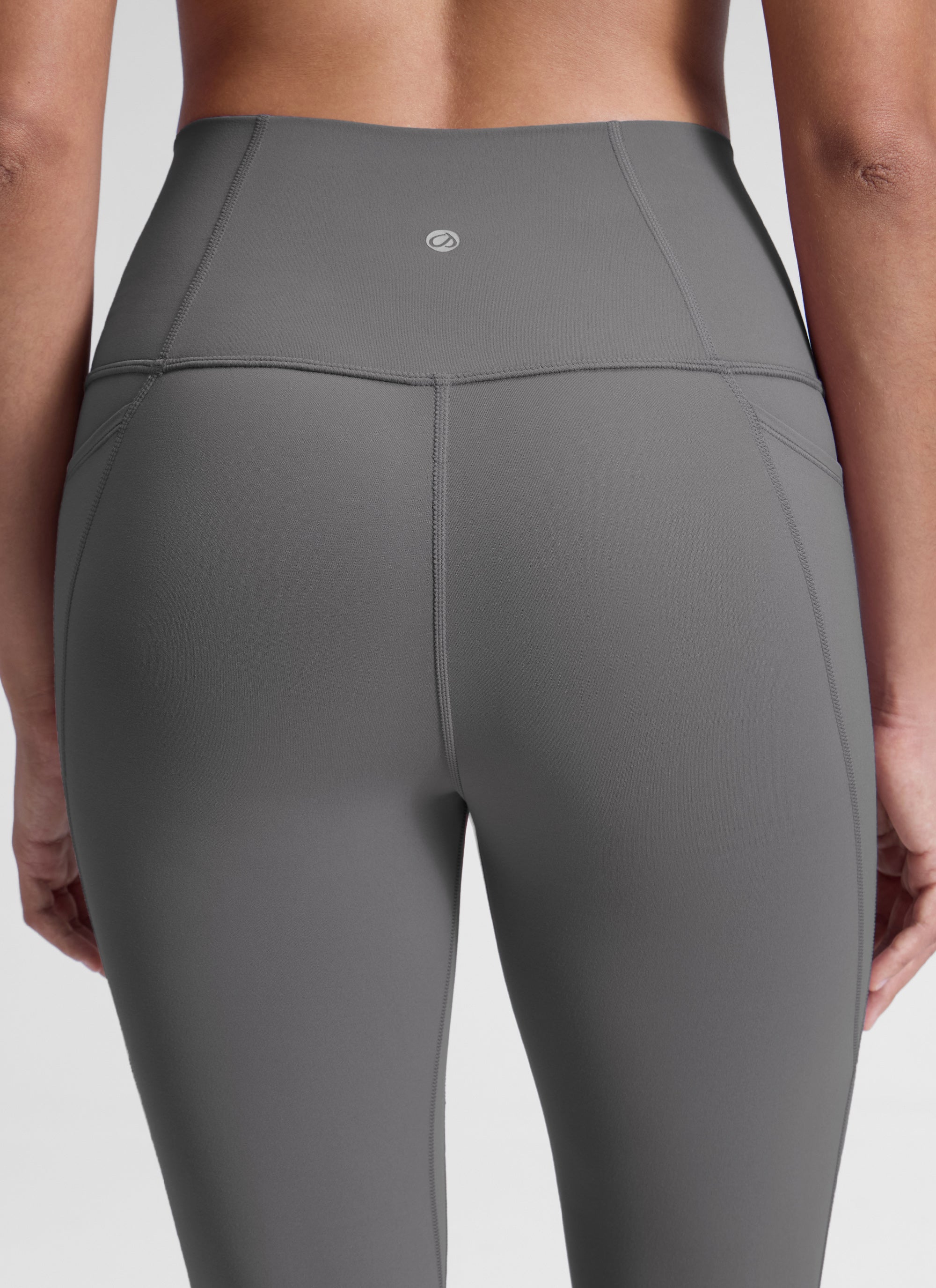 Ruang Istirehat Yoga Wanita CRZ YOGA Bertingkat Tinggi Butterluxe Seluar Legging Poket 25'' Kelabu Abu