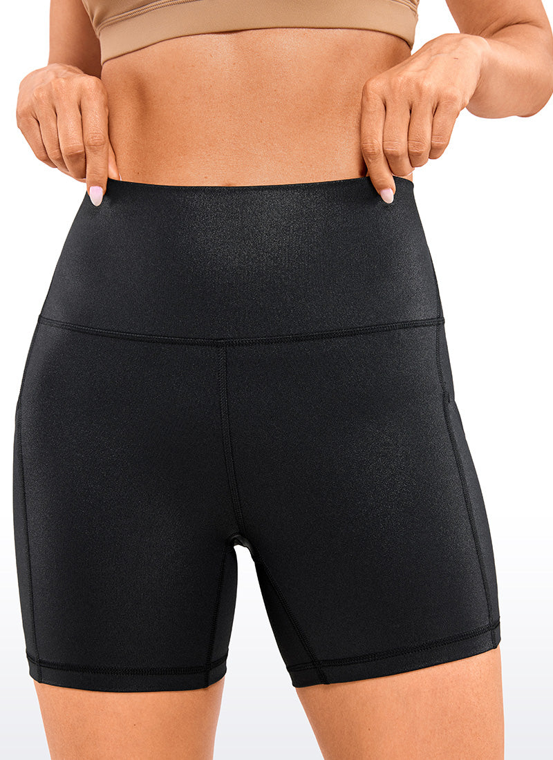 CRZ YOGA Yoga Wanita Bertingkat Tinggi Biker Butterluxe Seluar Pendek Poket 5'' Kulit Klasik Hitam