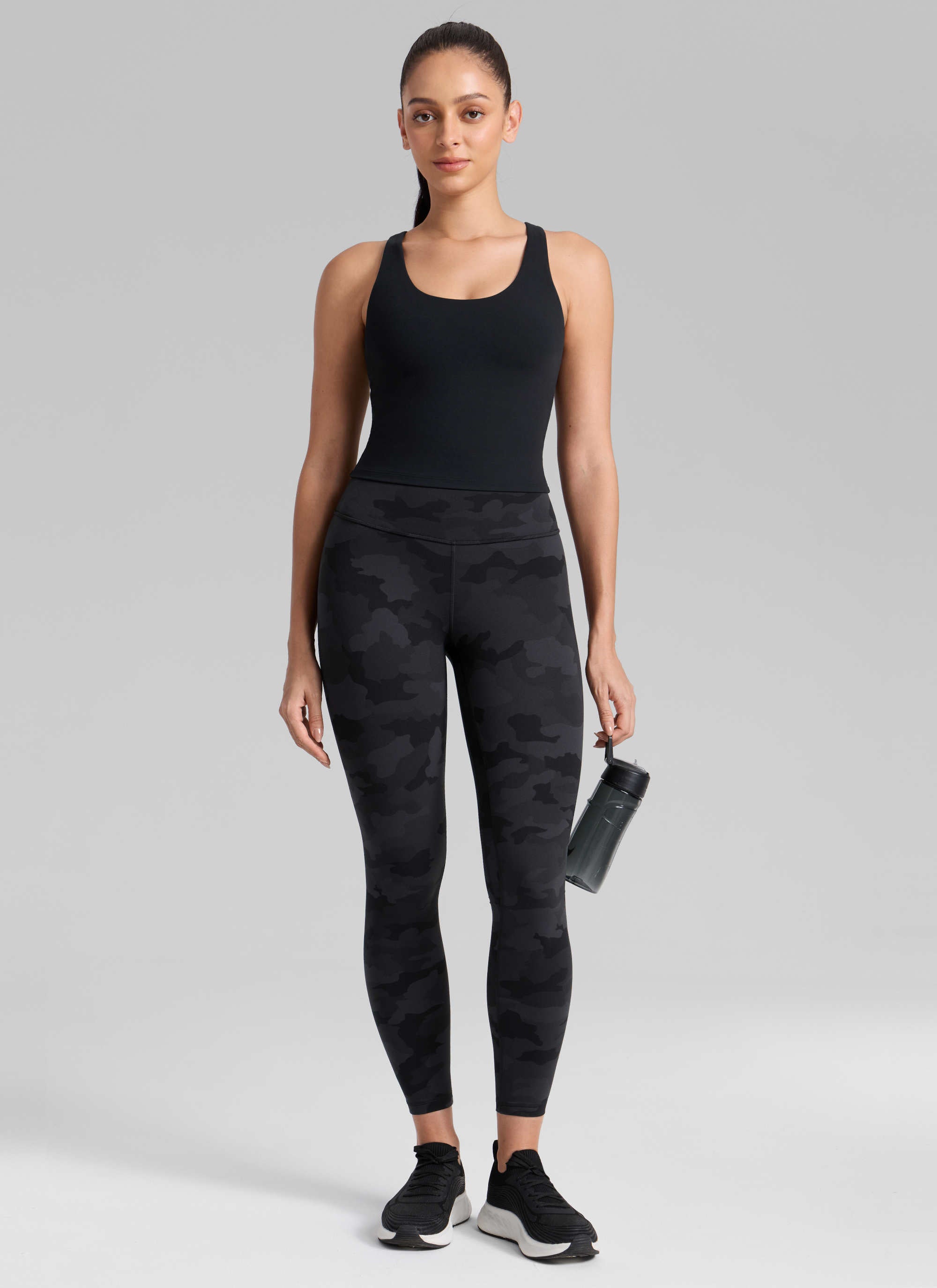 Senaman Tinggi CRZ YOGA Wanita Butterlift Legging Yoga 25'' Penyamaran Kelabu Gelap 2