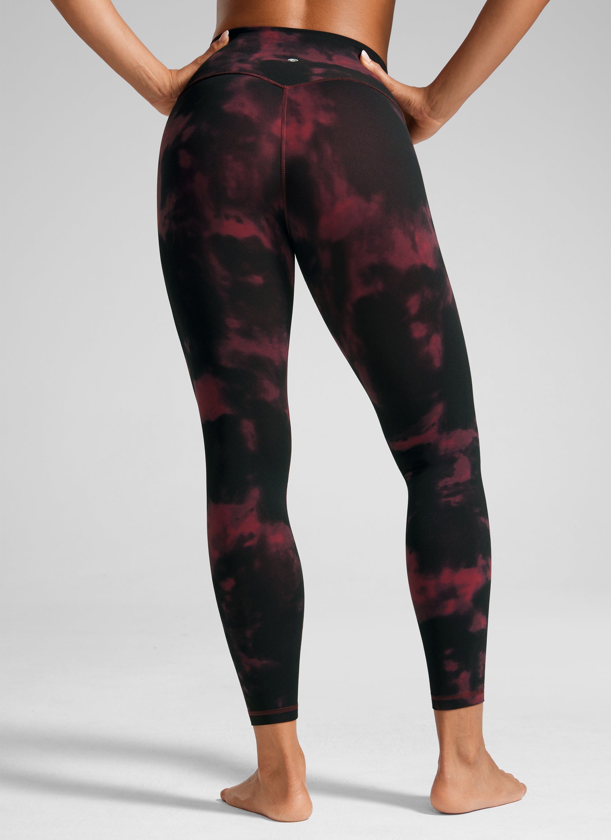 Senaman Tinggi CRZ YOGA Wanita Butterlift Legging Yoga 25'' Bunga Pewarna Ikat Burgundy