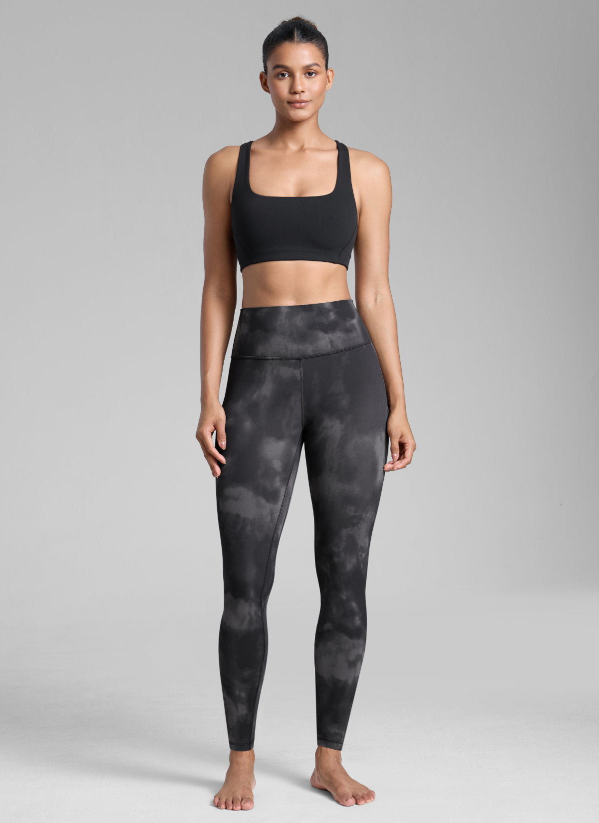 Senaman Tinggi CRZ YOGA Wanita Butterlift Legging Yoga 28'' Bunga Pewarna Ikat Kelabu