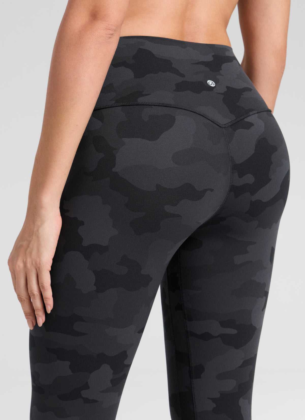 Senaman Tinggi CRZ YOGA Wanita Butterlift Legging Yoga 28'' Penyamaran Kelabu Gelap 2