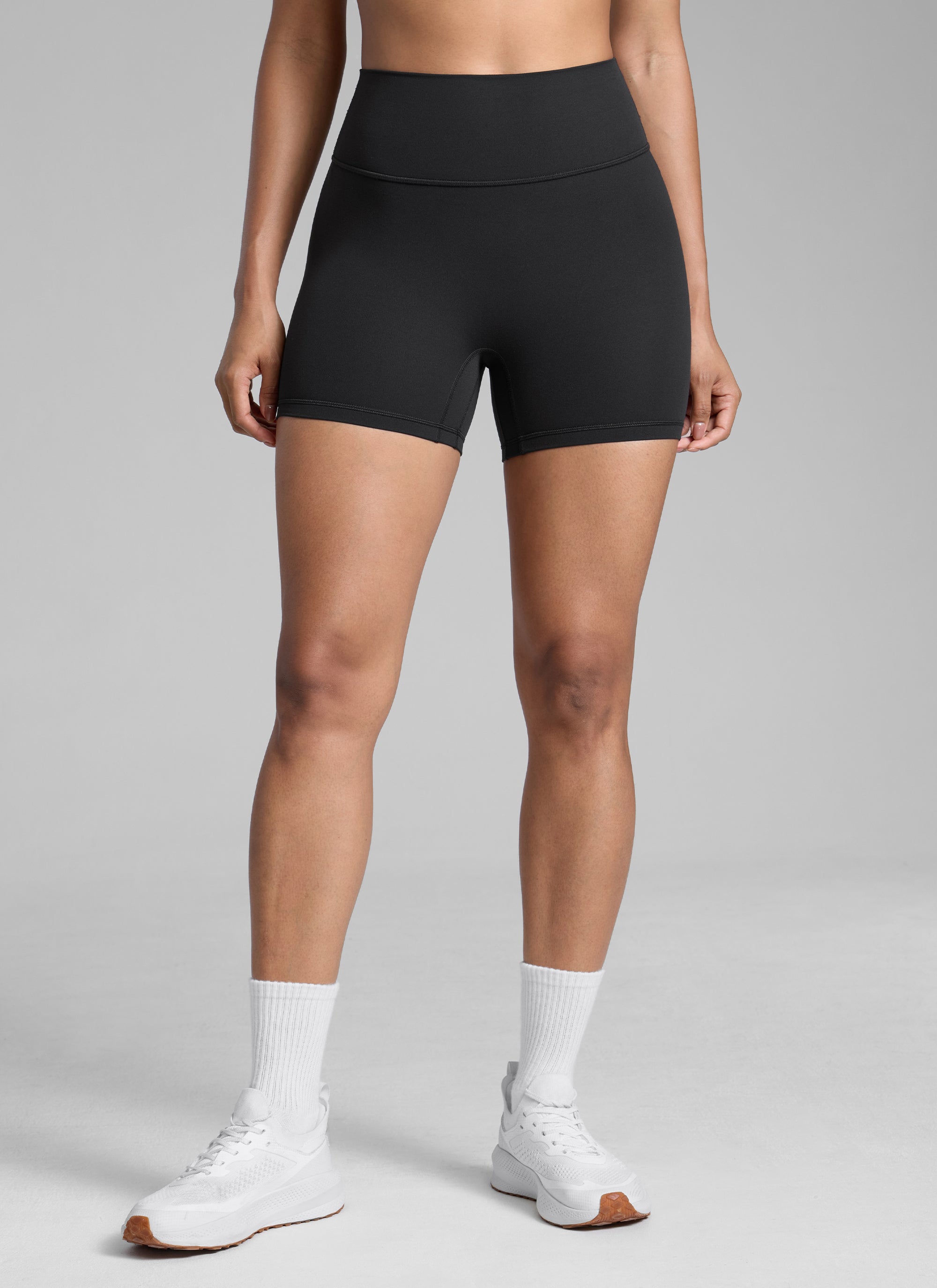 CRZ YOGA Wanita Butterlift Seluar Pendek Biker Senaman Atletik Scrunch Butt Hitam
