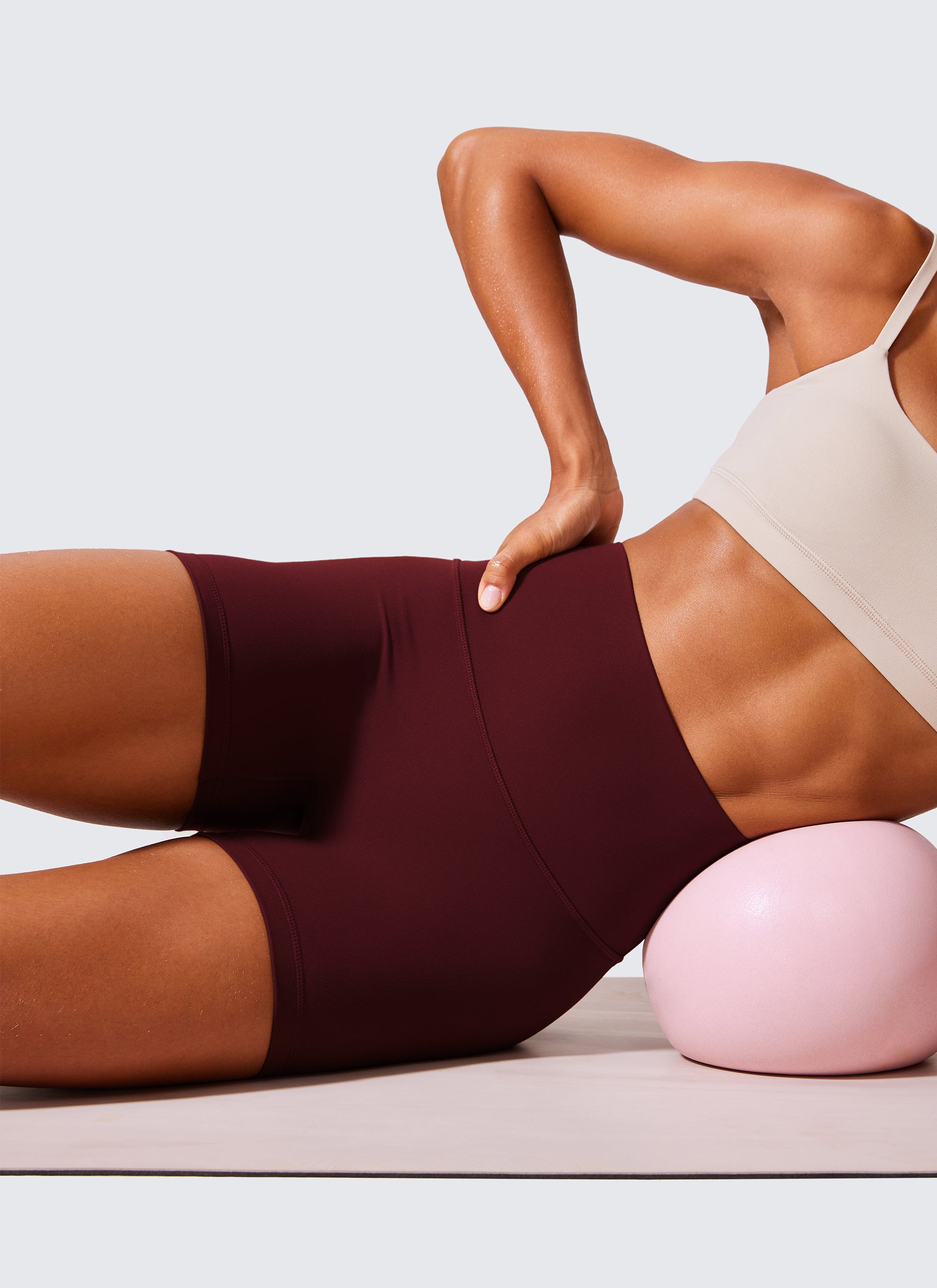 CRZ YOGA Wanita Butterlift Seluar Pendek Biker Senaman Atletik Scrunch Butt Merah Merlot