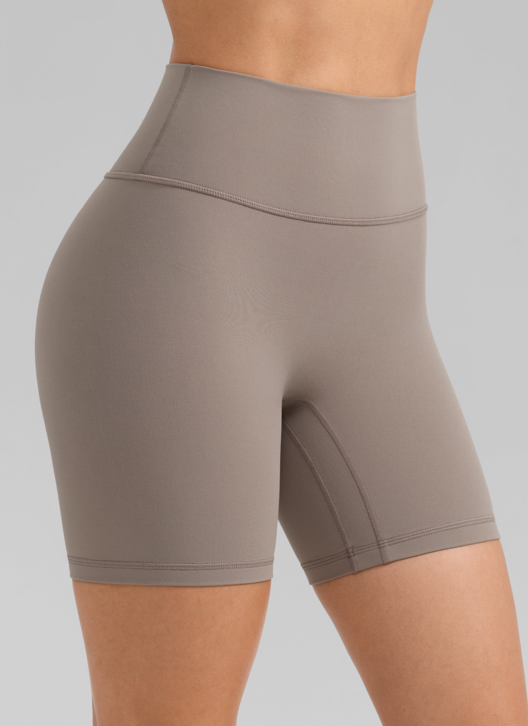 CRZ YOGA Butterlift Seluar Pendek Biker Wanita Scrunch Butt Latte Berkrim 6'' Tanpa Jahitan Depan