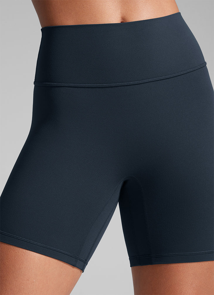 CRZ YOGA Butterlift Seluar Pendek Biker Wanita Scrunch Butt 6'' Tanpa Jahitan Depan True Navy