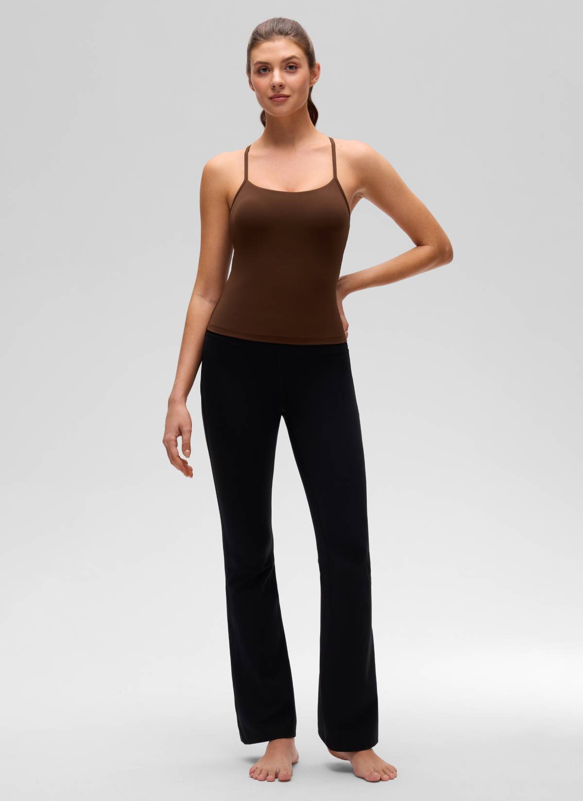 CRZ YOGA Yoga Slim Fit Wanita Butterluxe Bra Terbina Dalam Tank Y Back Lava Brown