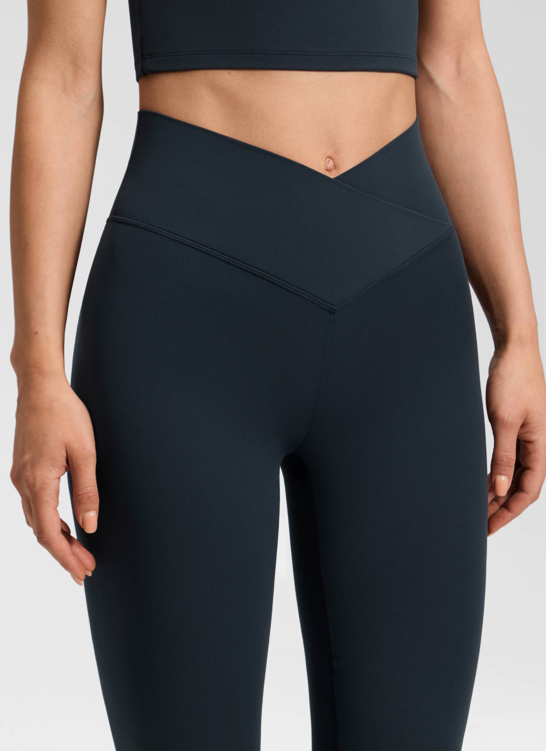 CRZ YOGA Wanita Butterluxe Legging V Crossover Pinggang Tinggi 31