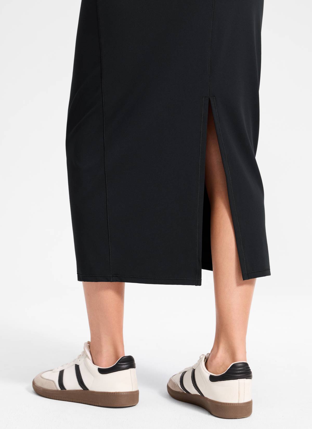 CRZ YOGA Wanita Butterlift Skirt Pensil Maxi Slim Fit Tinggi Hitam