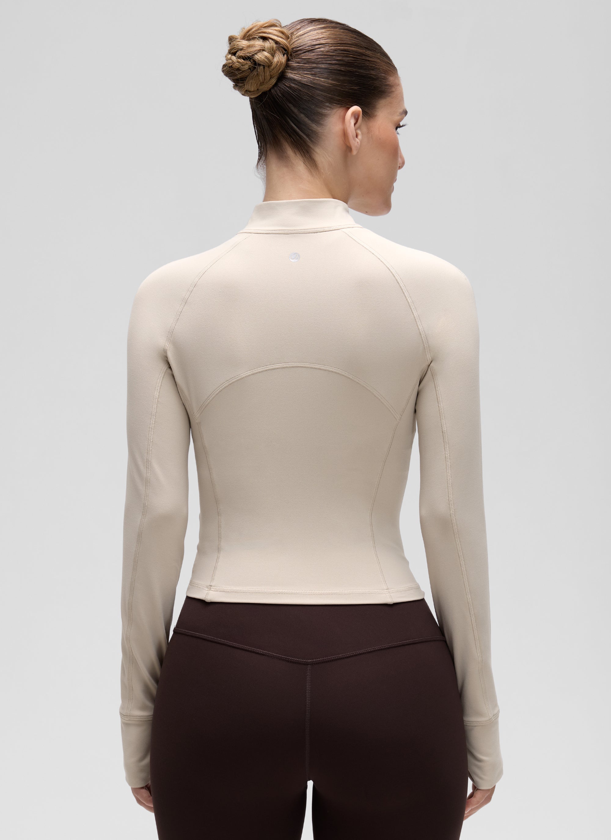 Atasan Yoga Potongan Langsing Wanita CRZ YOGA Lengan Panjang Berzip Separuh Butterluxe Mojave Tan